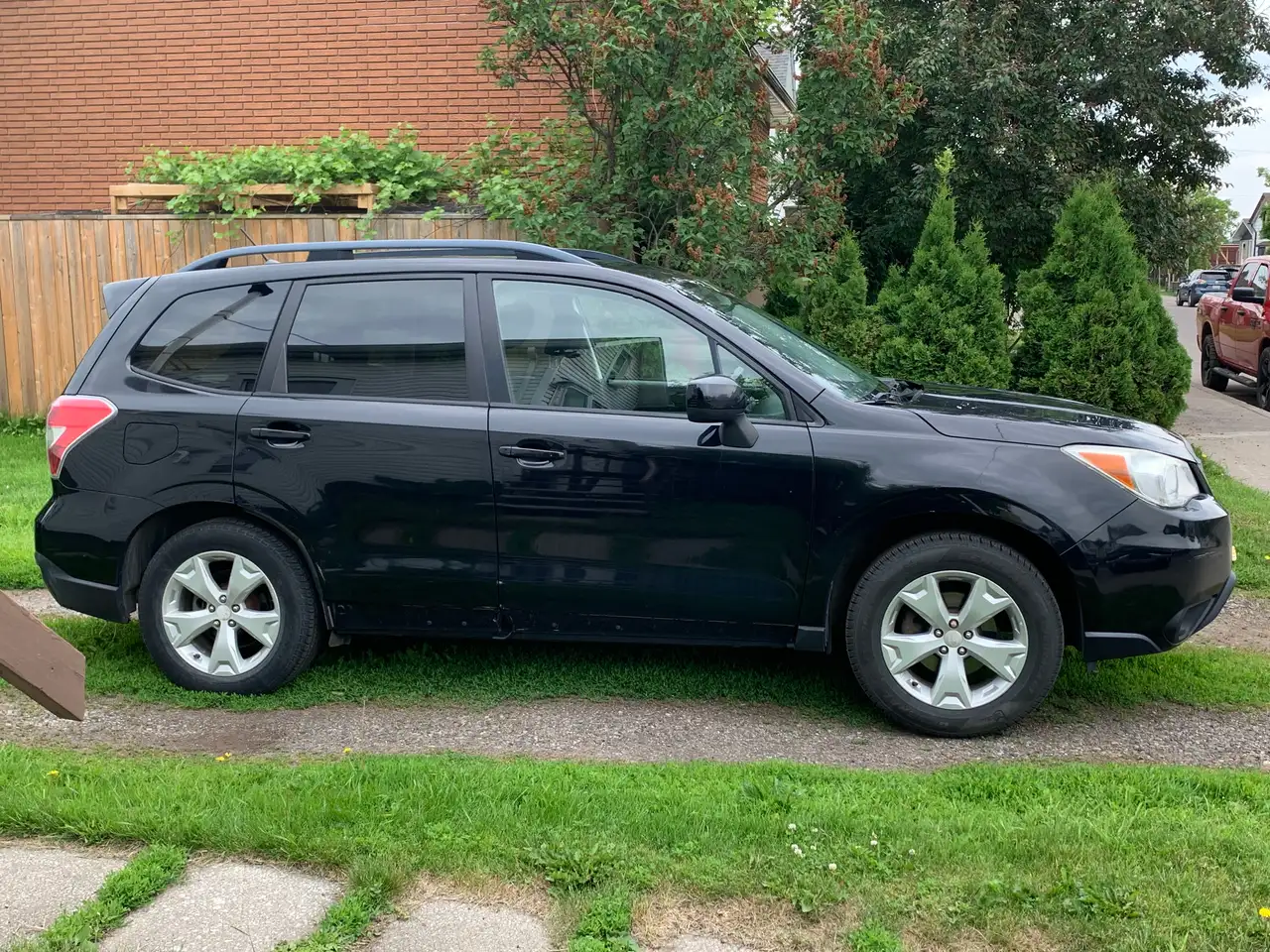 Subaru Forester photo Subaru Forester