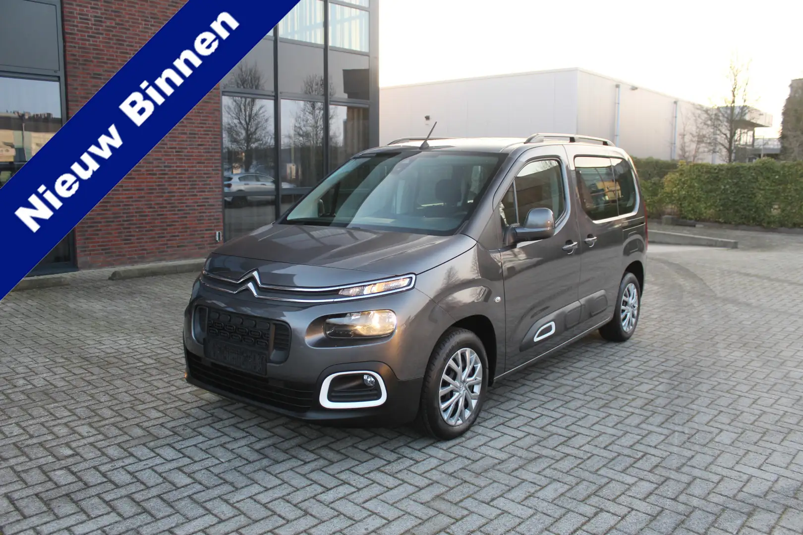 Citroen Berlingo 1.2 PureTech Feel Airco-Cruise-DAB-Bluetooth-Parke Gris - 1