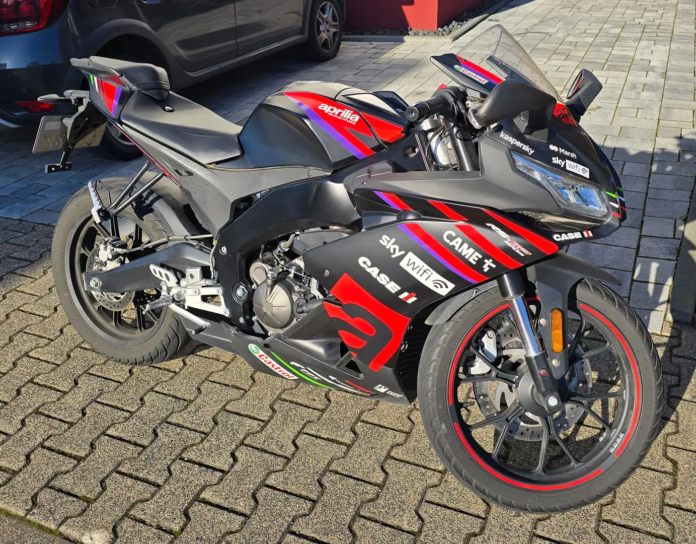 Aprilia RS 125 Replica Чорний - 1