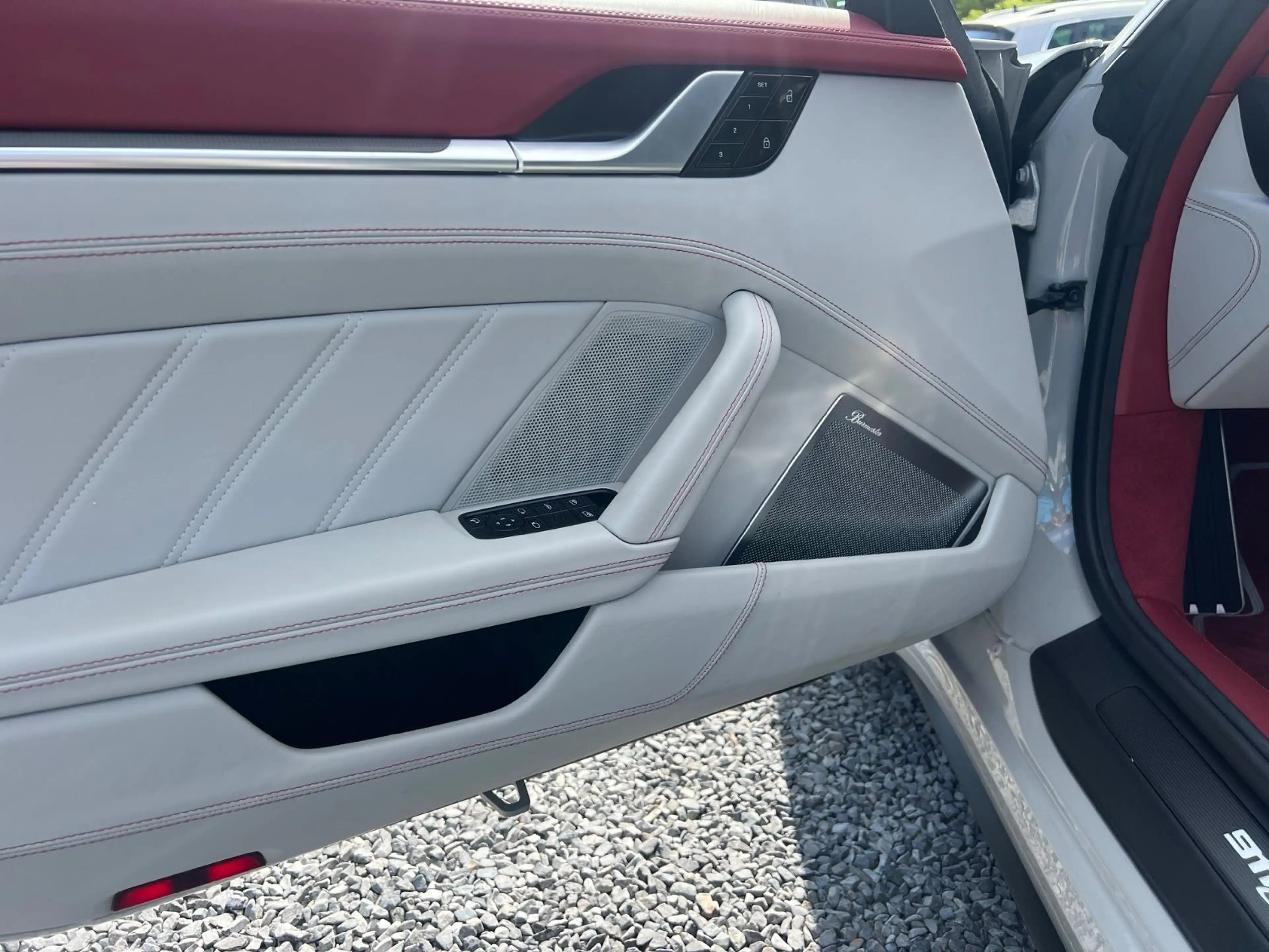 Porsche 992 911 Turbo S+M-LED+NAV+BURMESTER+1 HAND+APPROVED+ — photo 10
