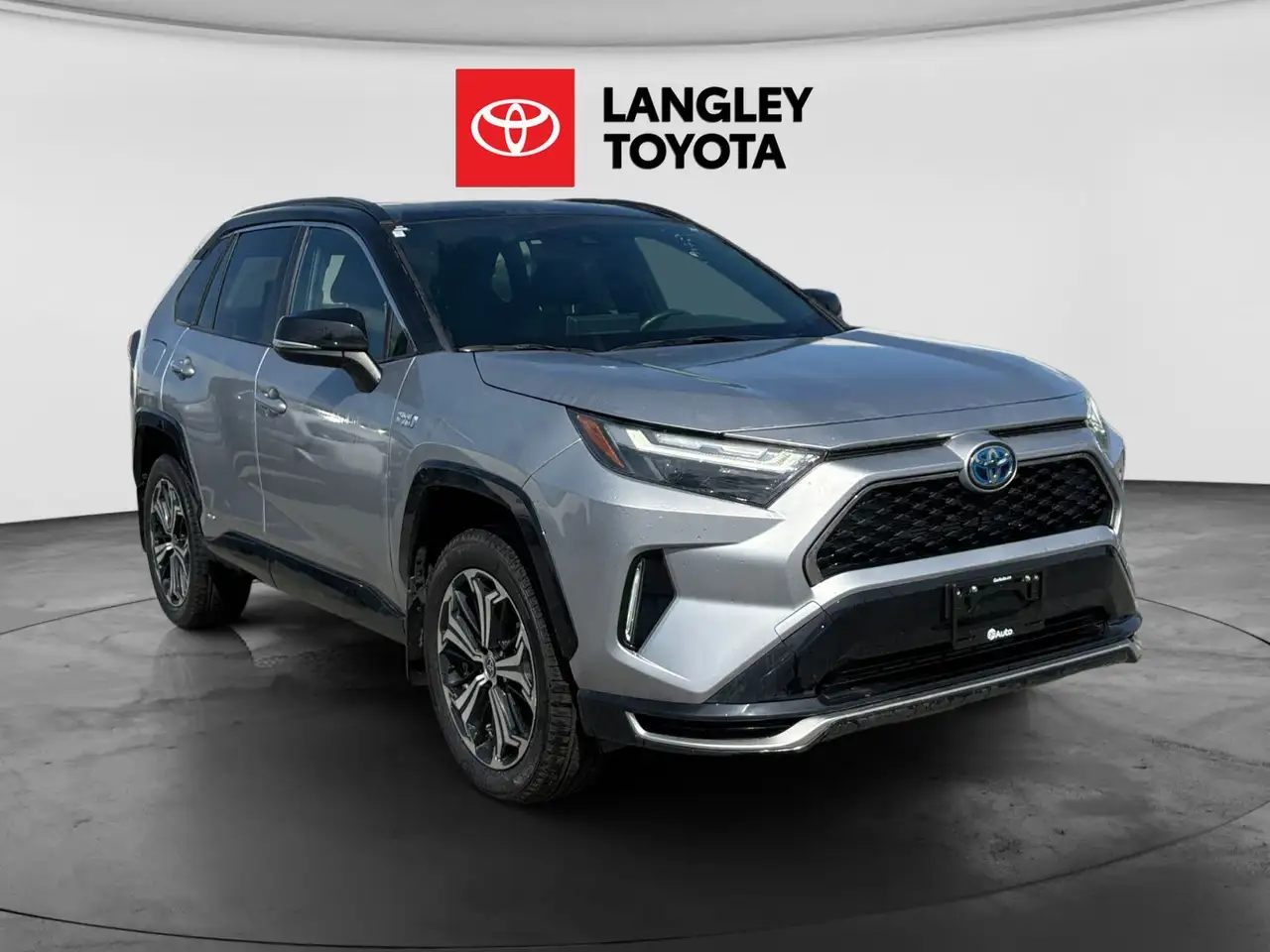 Toyota RAV 4 Prime снимка Toyota RAV 4 Prime
