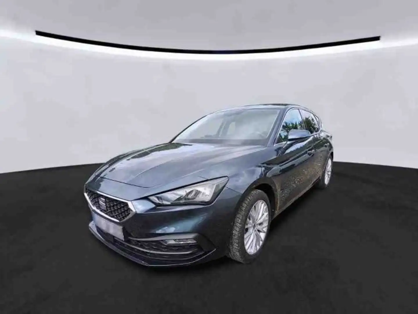 SEAT Leon 1.5 eTSI DSG XCELLENCE LED+NAVI+GRA+SHZ+RFK Grau - 2