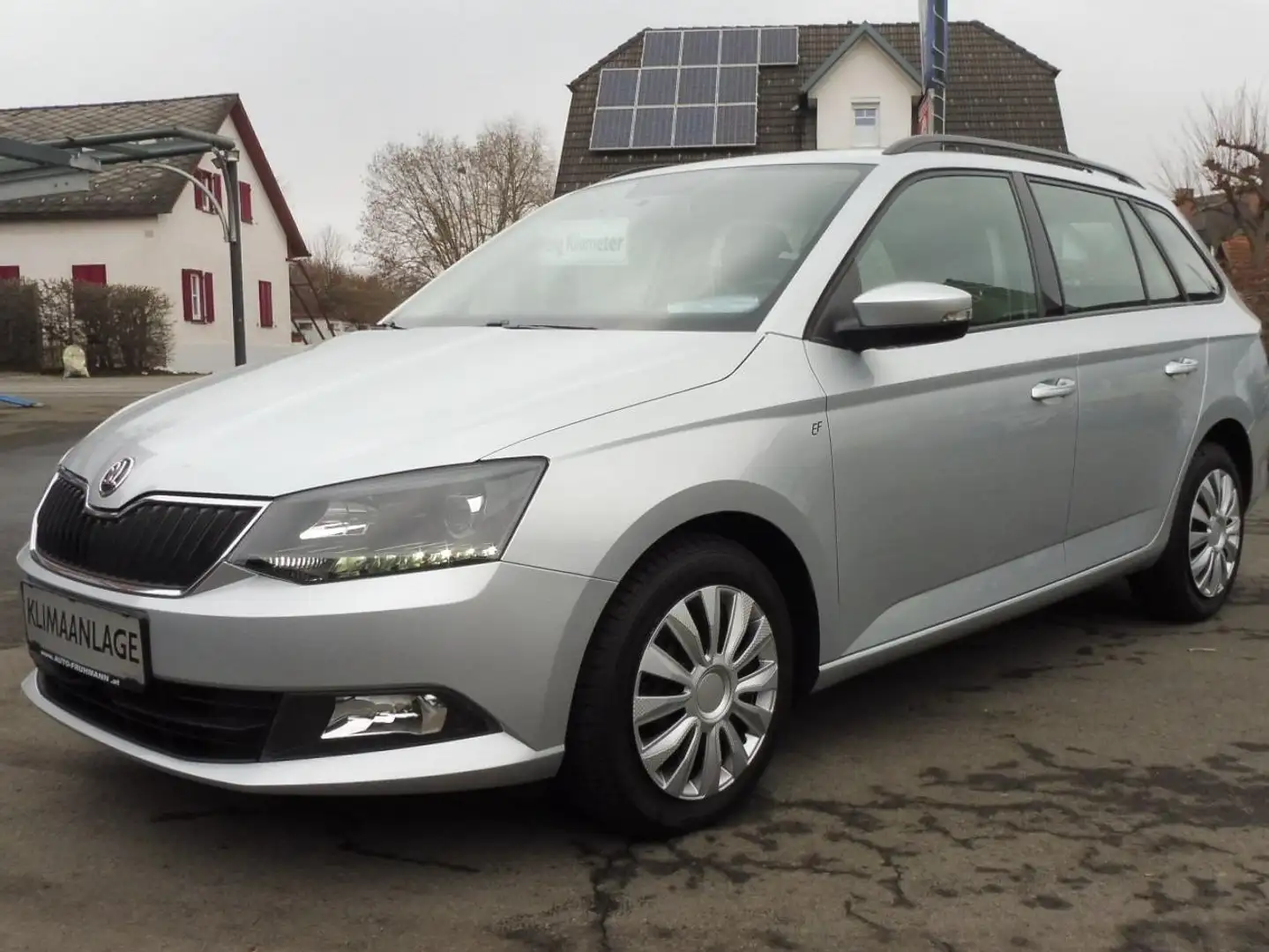 Skoda Fabia Fabia Combi Ambition 1,2 TSI Silber - 1