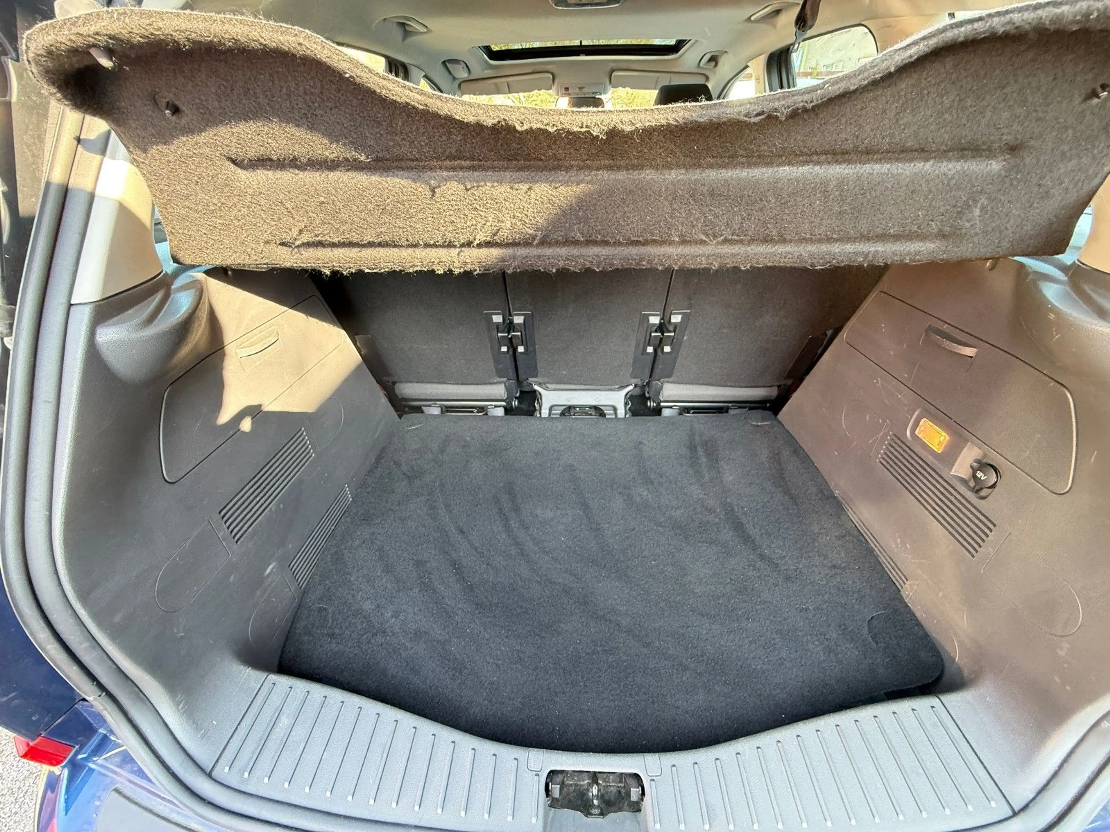Ford C-Max C-MAX — photo 15