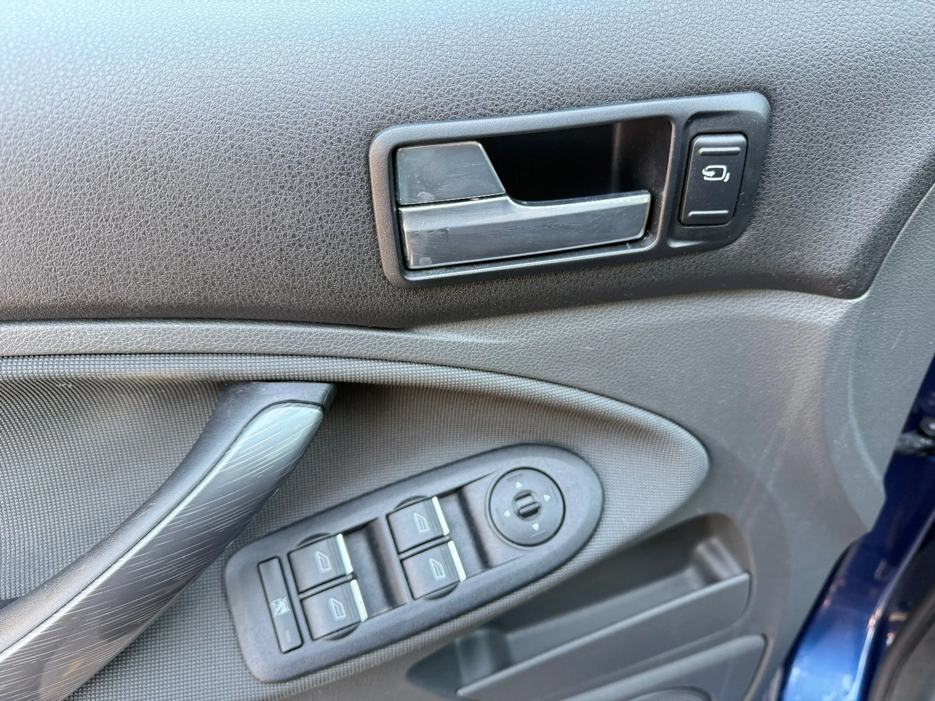 Ford C-Max C-MAX — photo 9