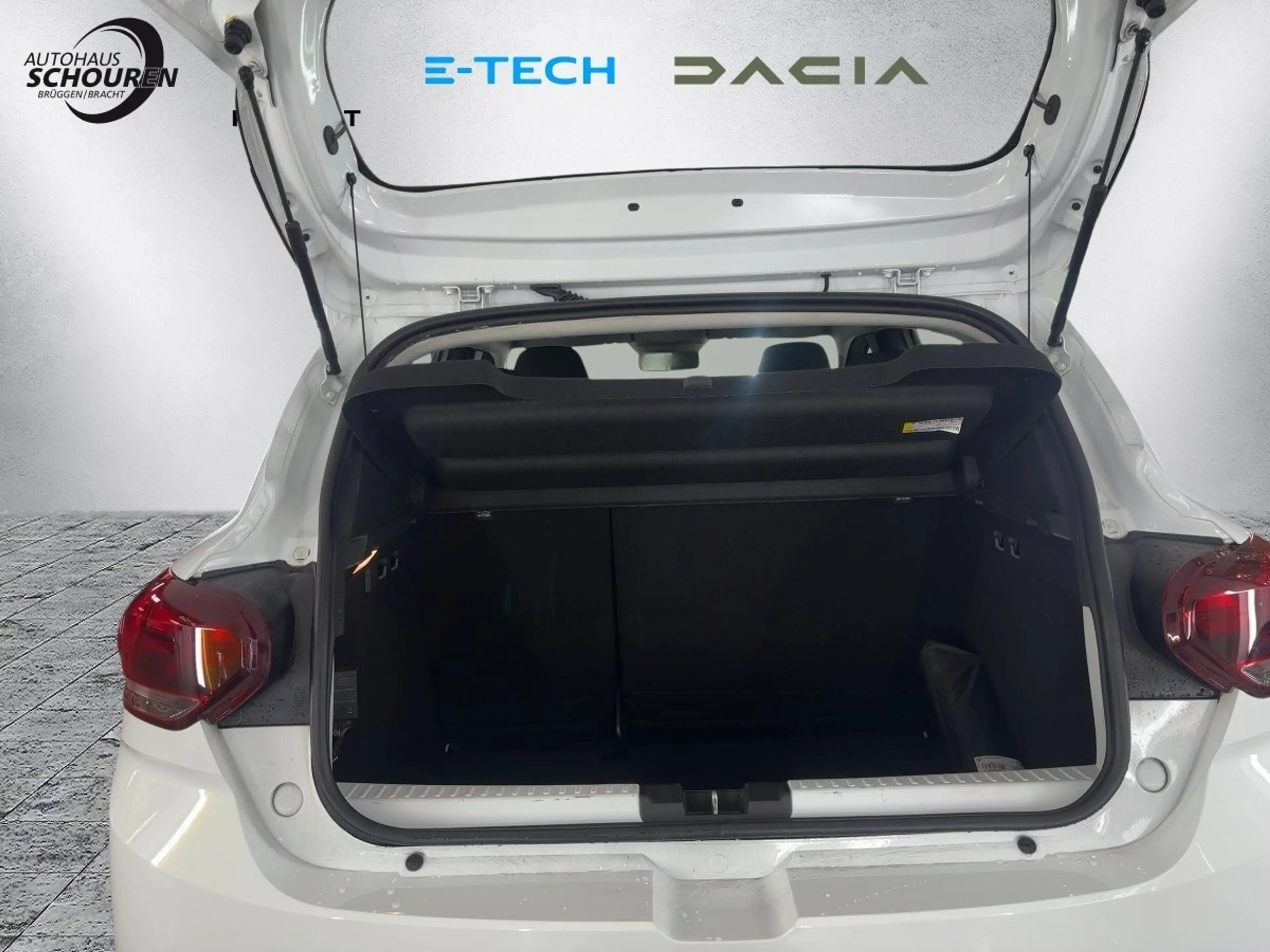 Dacia Sandero III 1.0 TCe 90 Expression — photo 5