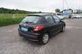 Peugeot 206 + Junior 1,1 Schwarz - thumbnail 4