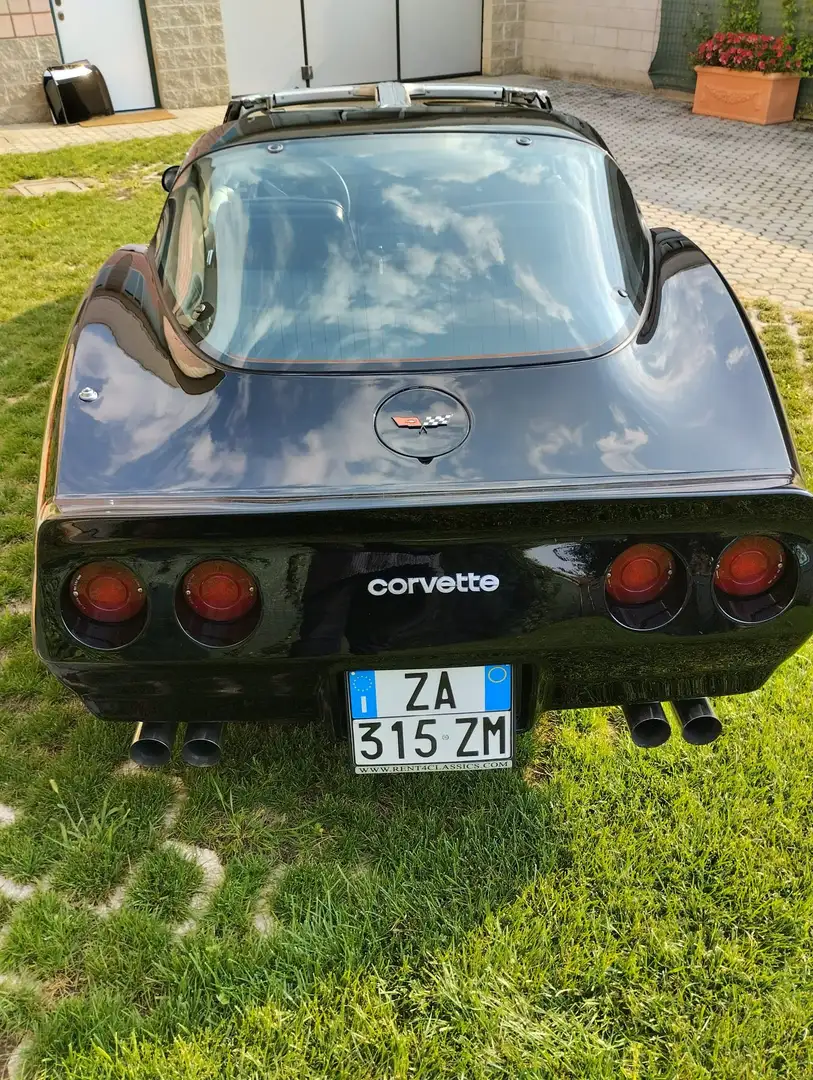 Chevrolet Corvette C3 Nero - 2