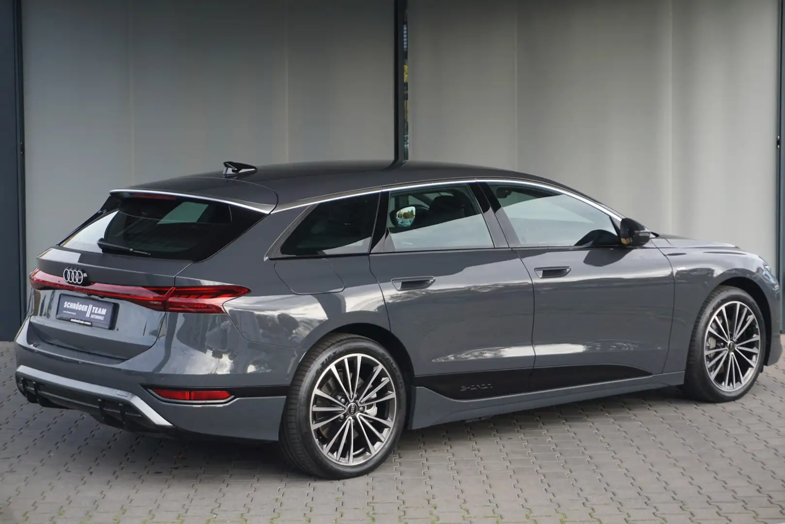 Audi A6 e-tron Avant performance 270 kW S line ACC LED Gris - 2