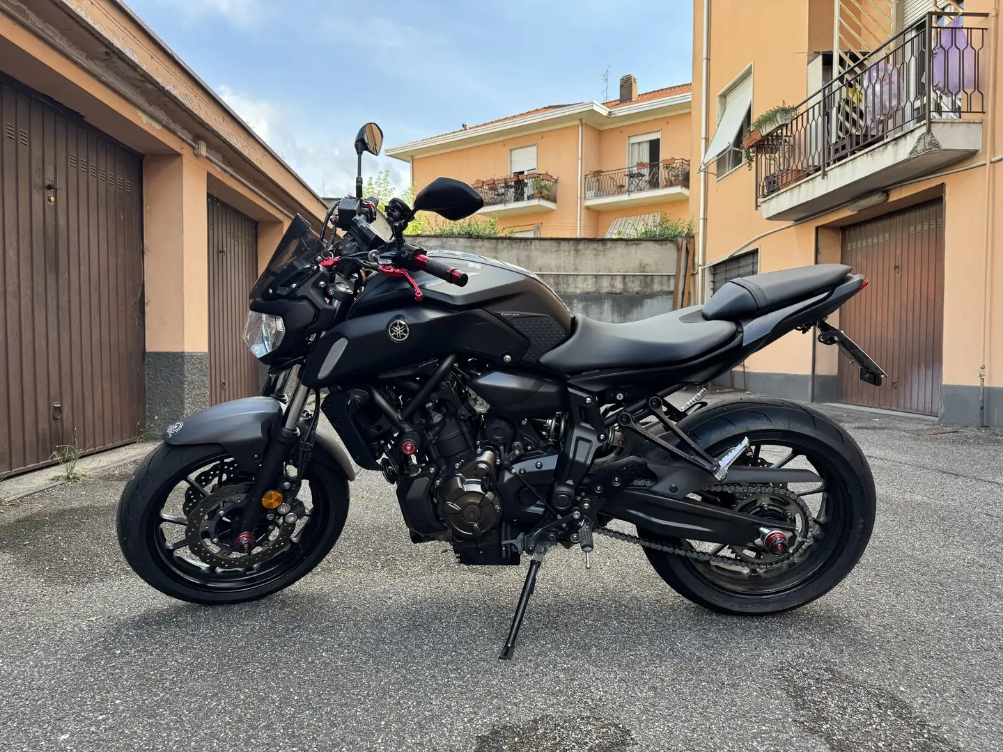 Yamaha MT-07 - 1