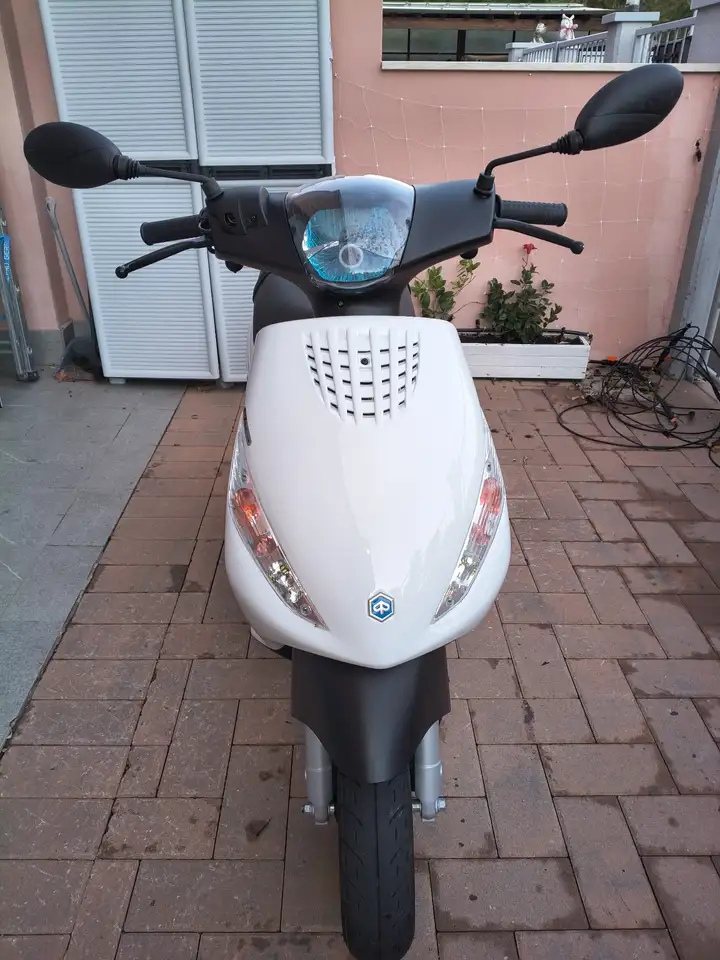 Piaggio Zip 50