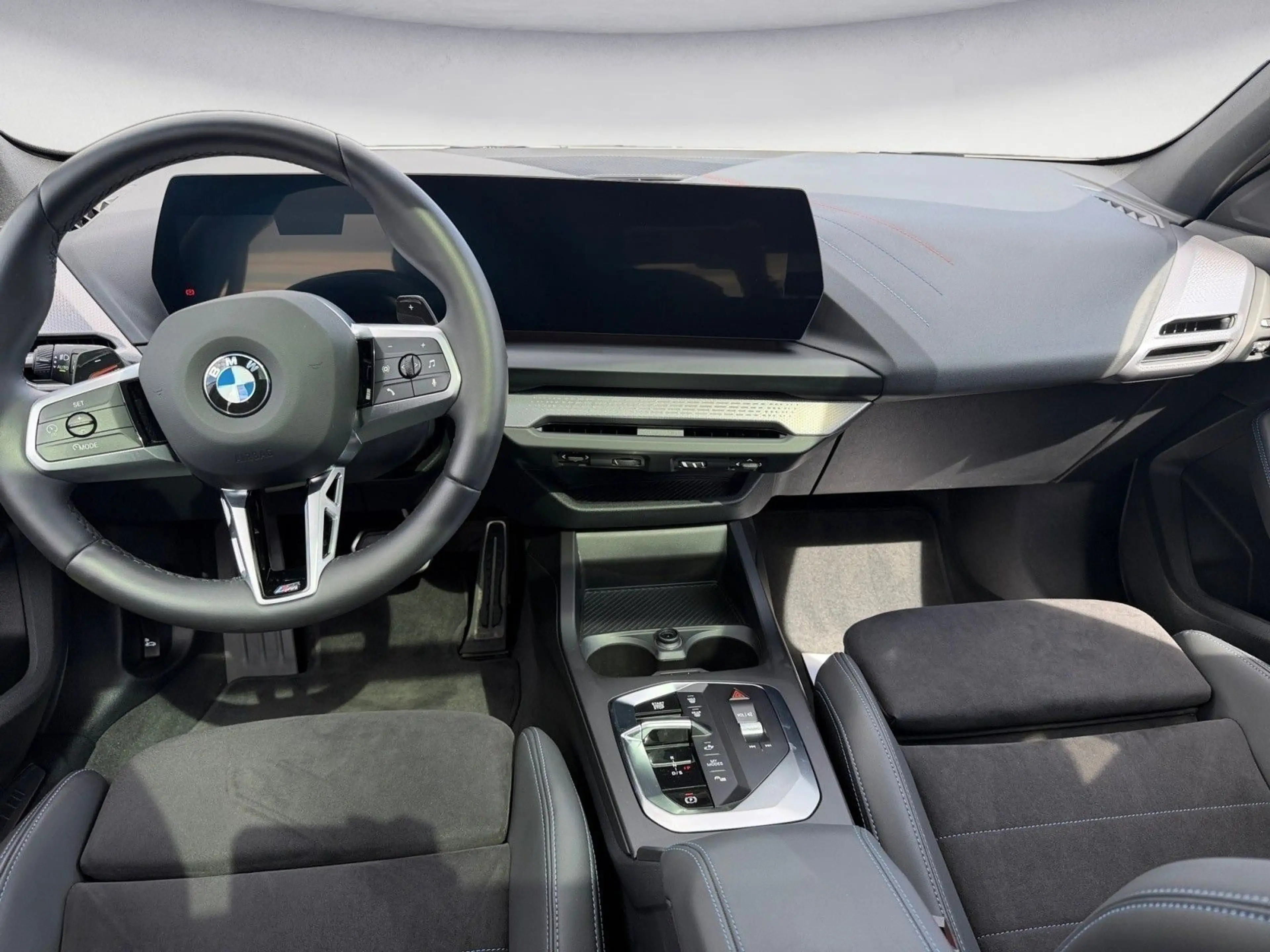 BMW 120 M Sport Navi Klima PDC Kamera AHK Panorama S — photo 14