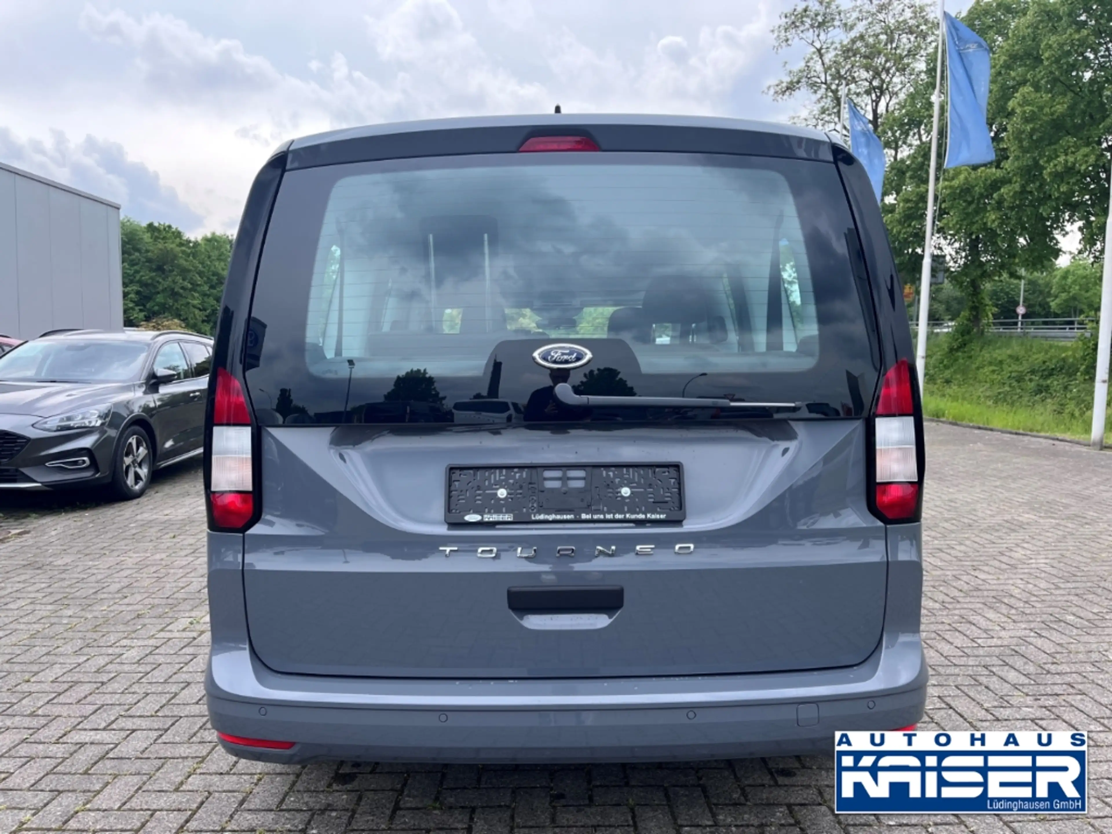 Ford Grand Tourneo Trend Allwetter 7-sitze UPE 36.470,- — photo 4