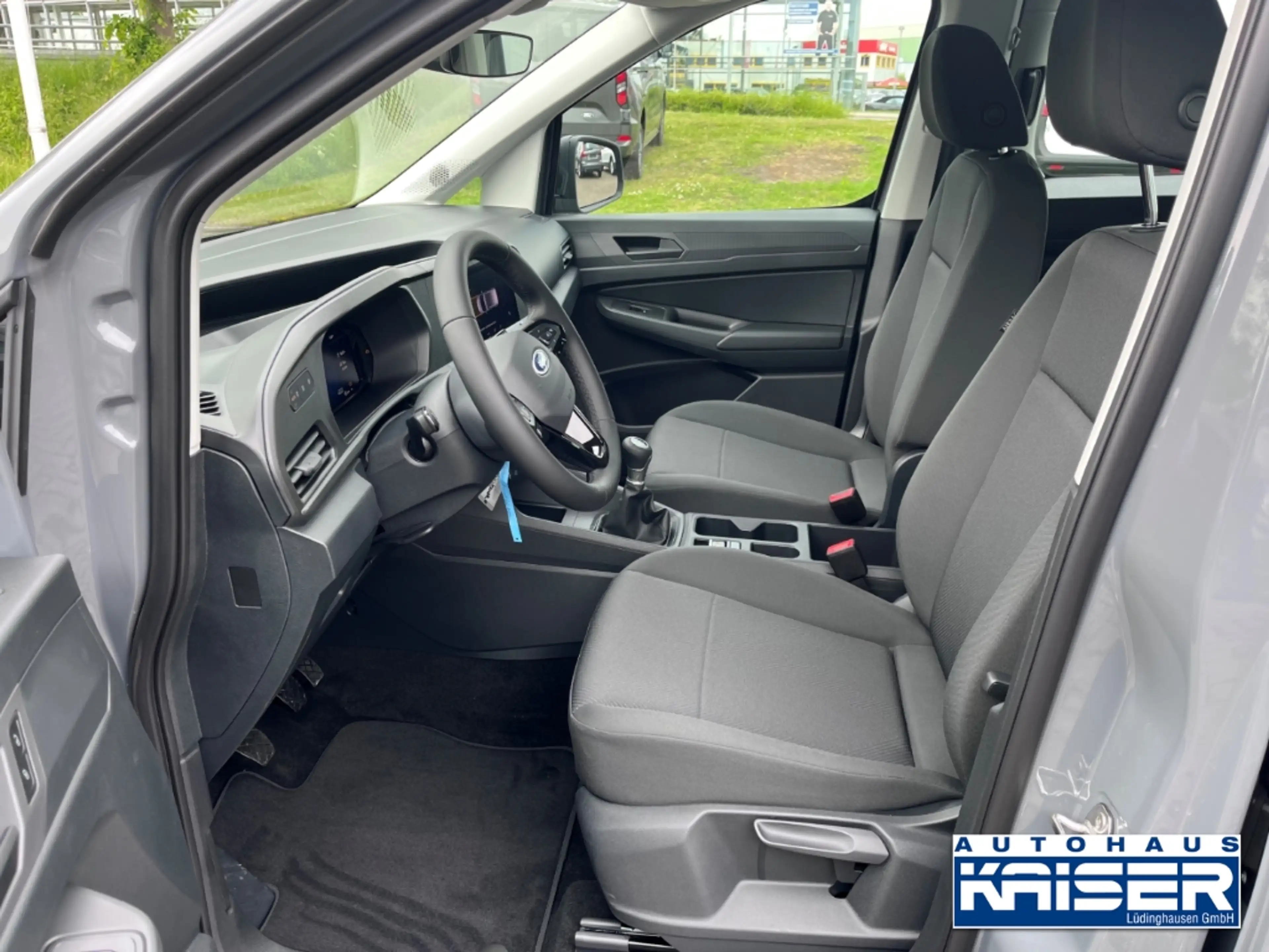 Ford Grand Tourneo Trend Allwetter 7-sitze UPE 36.470,- — photo 9