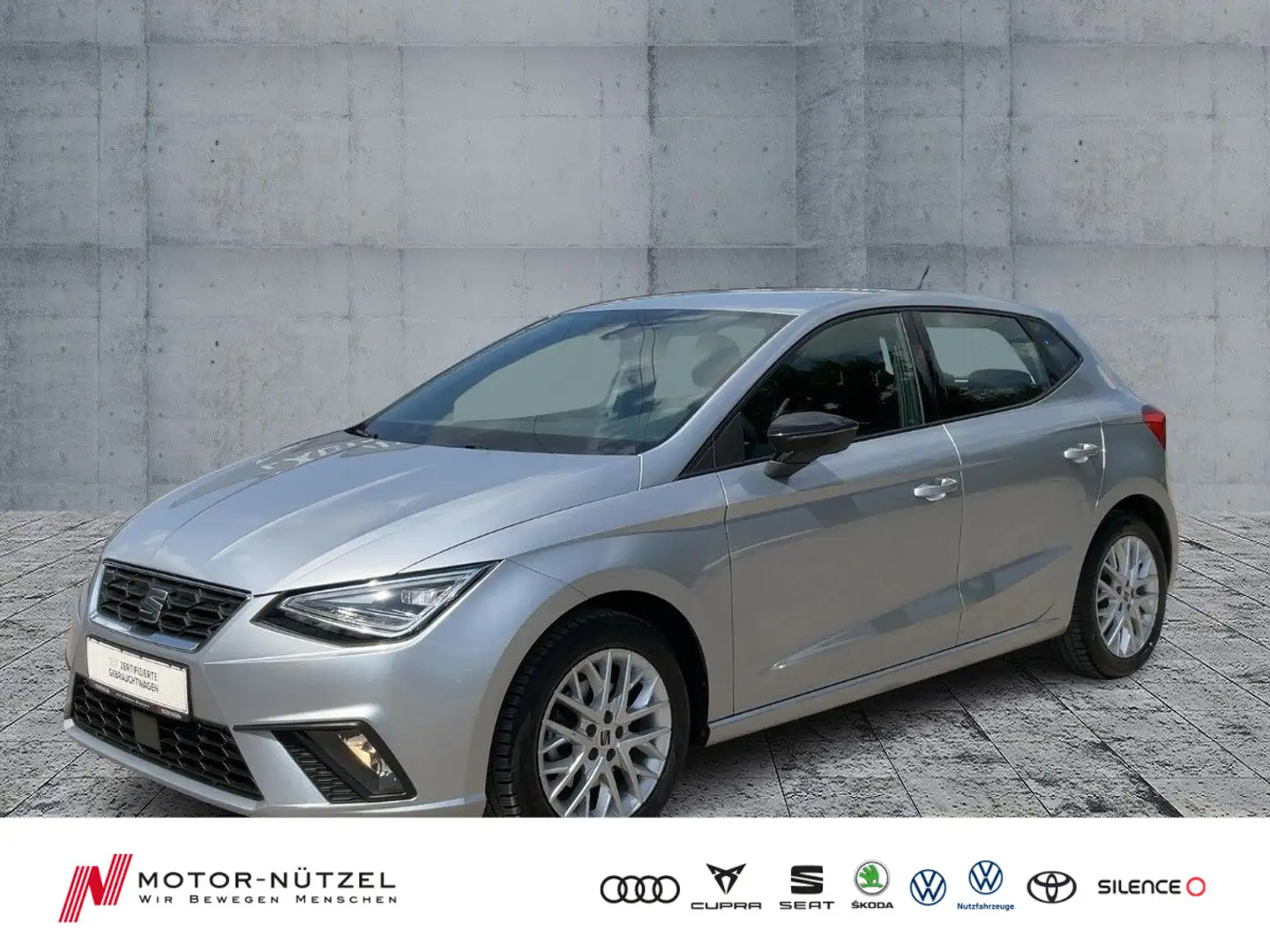 SEAT Ibiza 1.0 TSI FR-LINE LED+NAV+APP+DAB+GRA+NSW+VC Zilver - 1