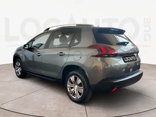 Peugeot 2008 view 5