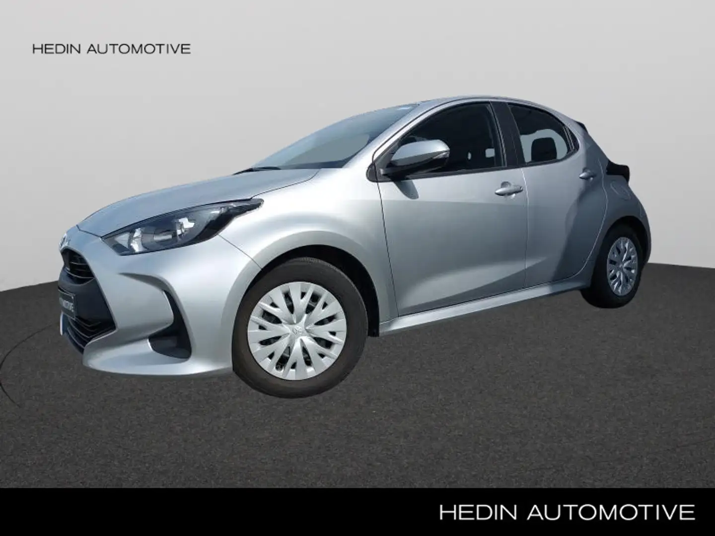 Toyota Yaris 1.5 Hybrid Dynamic Zilver - 1