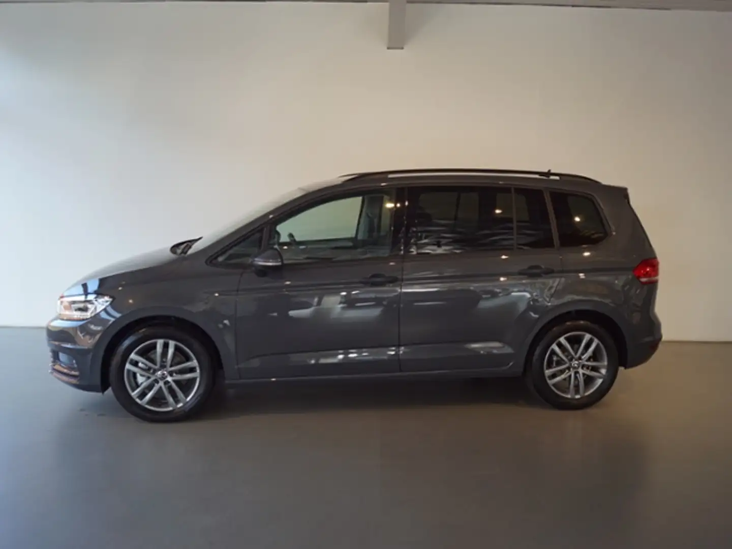 Volkswagen Touran 1.5 TSI DSG Comfortline *7-Sitzer*Navi*Kamera*App Grau - 2