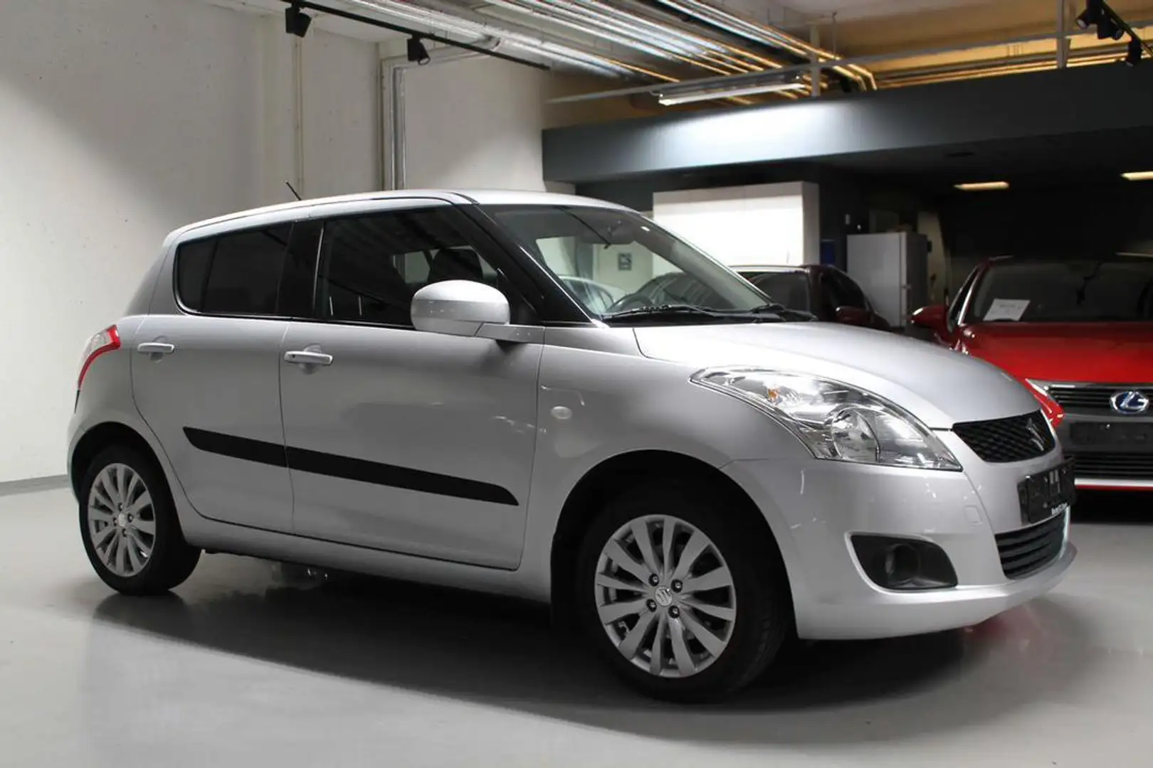 Suzuki Swift 1.2 VVT GLX 4X4 - 1