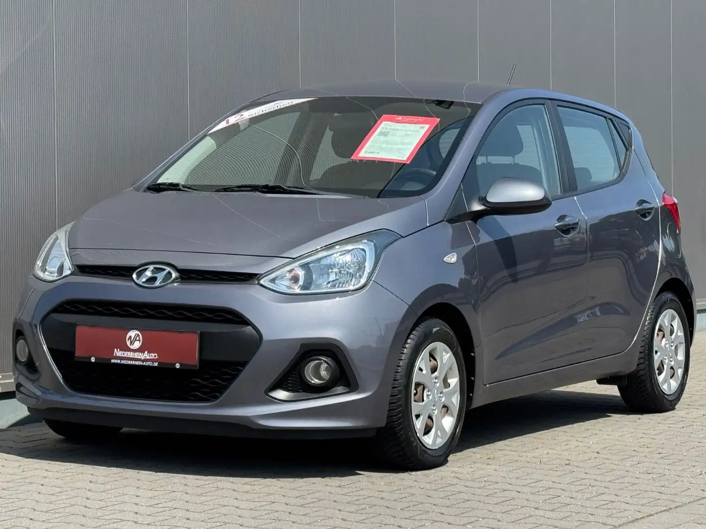 Hyundai i10 Trend Klima Lenkhzg. Sitzhzg. Tempomat TOP! - 1