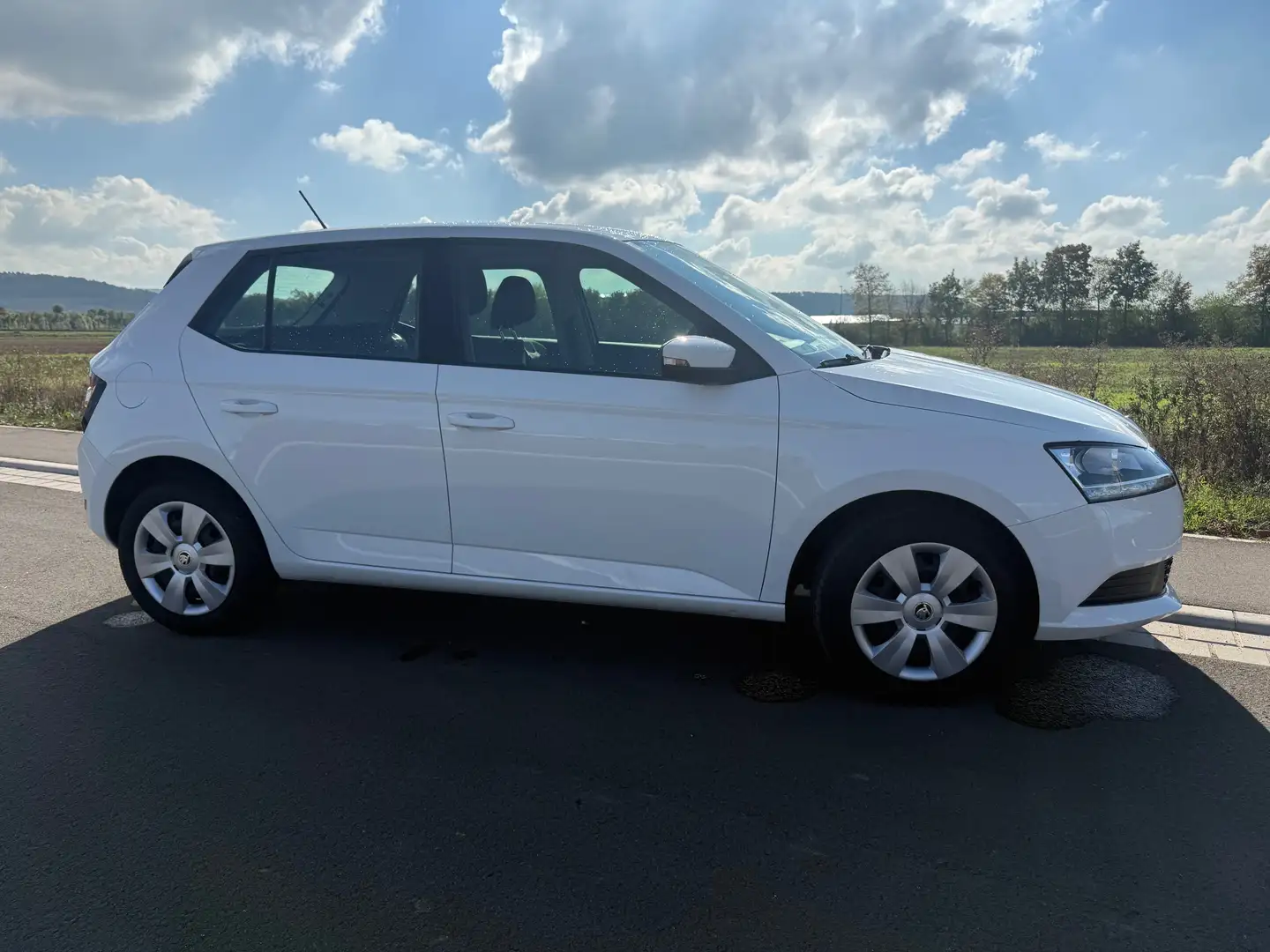 Skoda Fabia Fabia Ambition 1,0 Ambition Weiß - 2