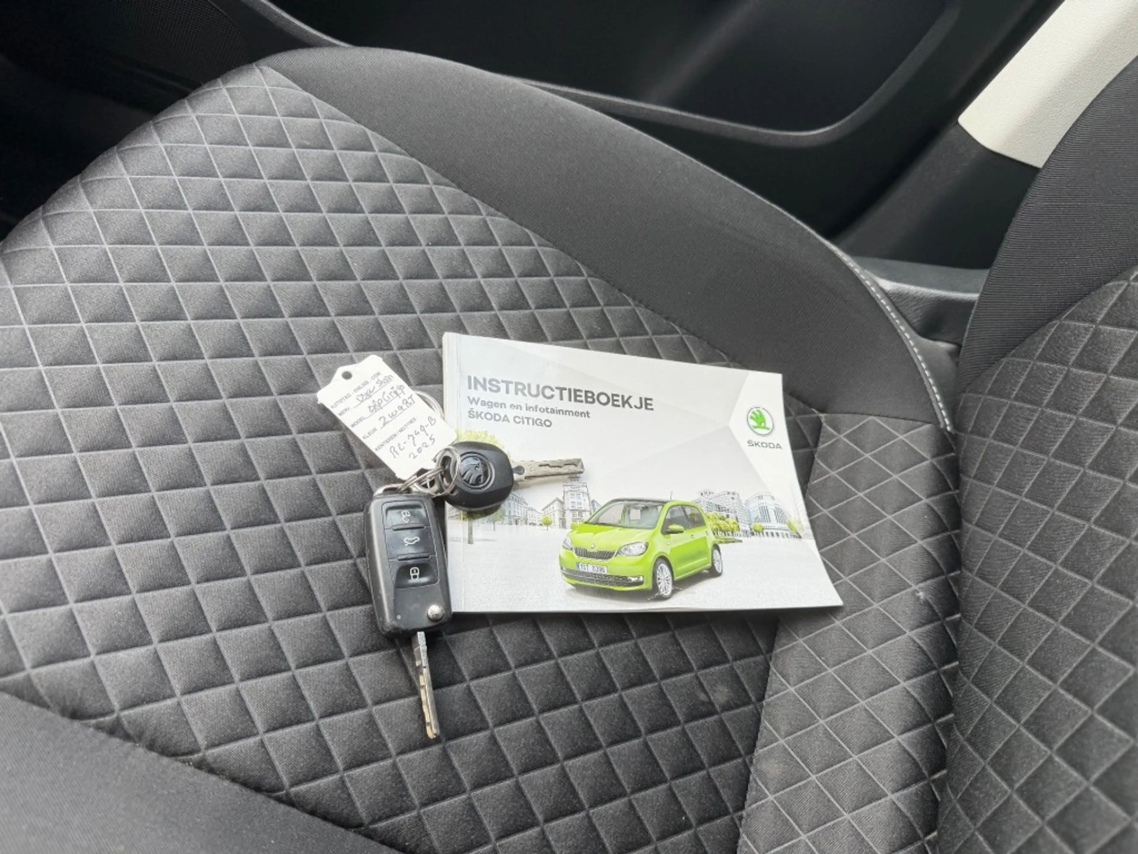 Skoda Citigo 1.0 GRT. STYLE — photo 15