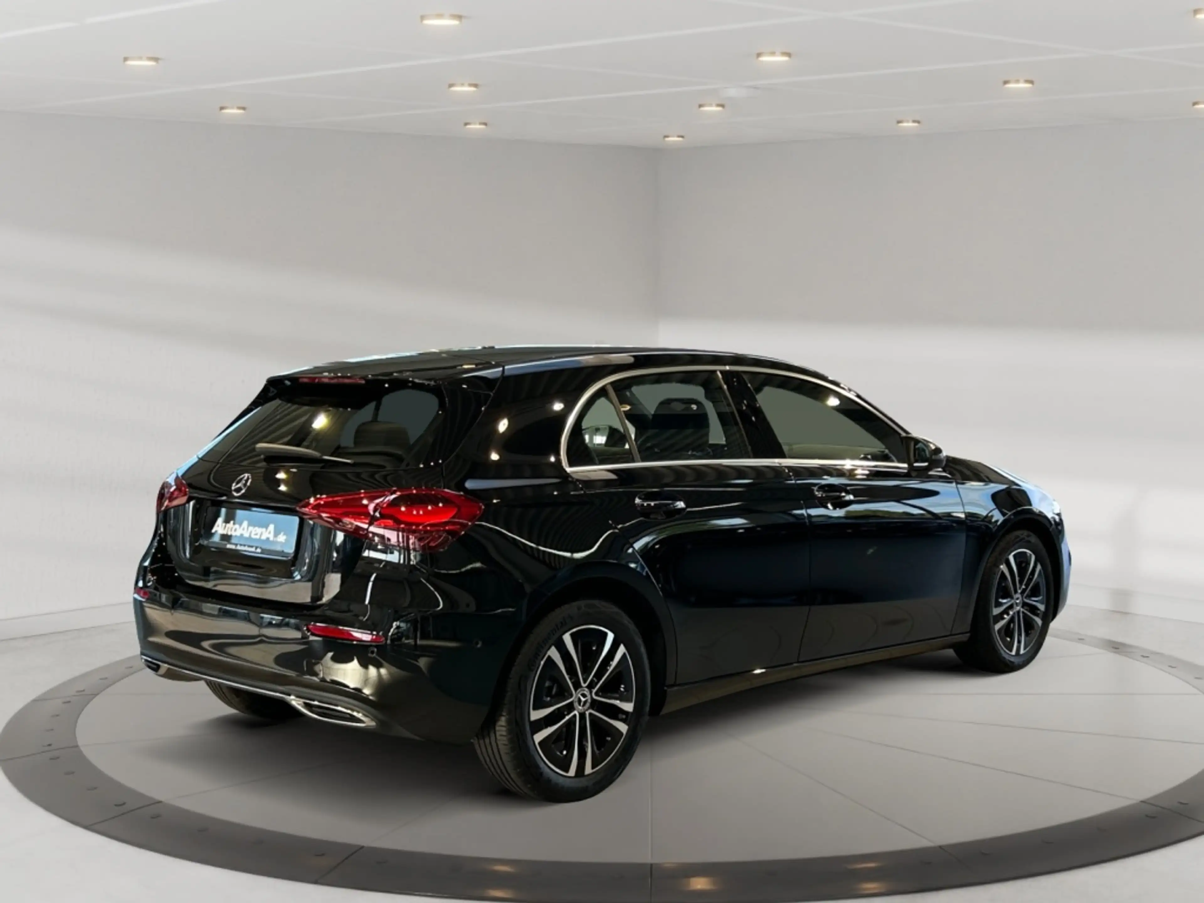 Mercedes-Benz A 180 Progressive MBUX+Progressive+Carbon+Wide — photo 4