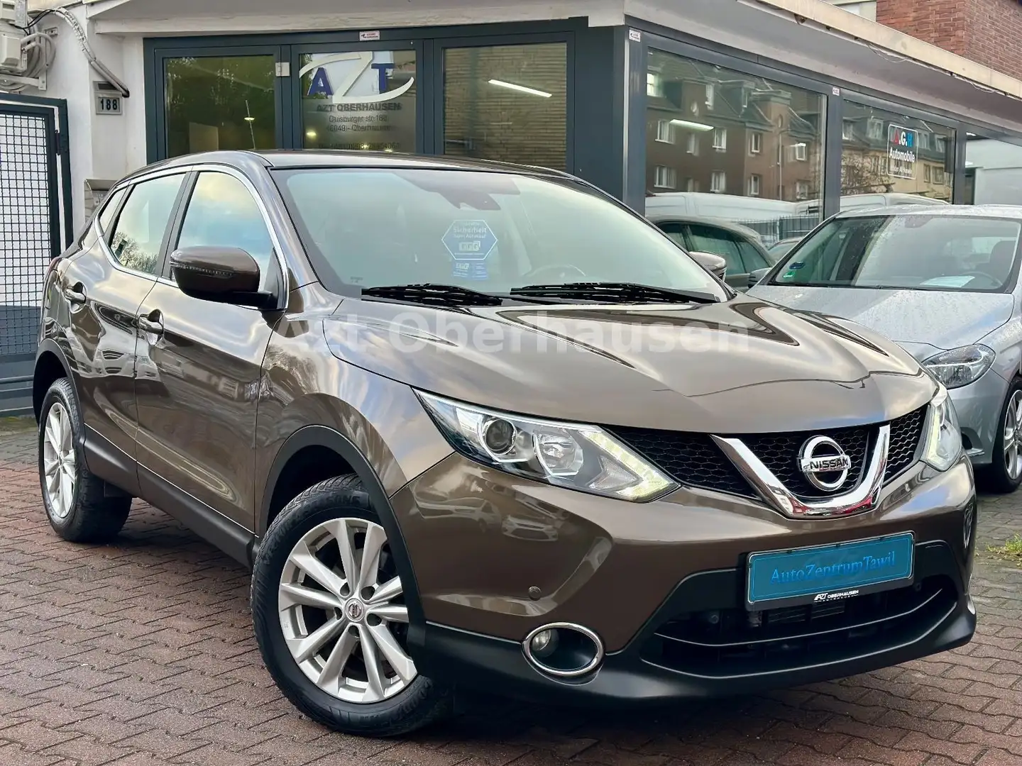 Nissan Qashqai 1.2 Acenta*AUTOMATIK*STEUERKETTE NEU* - 1