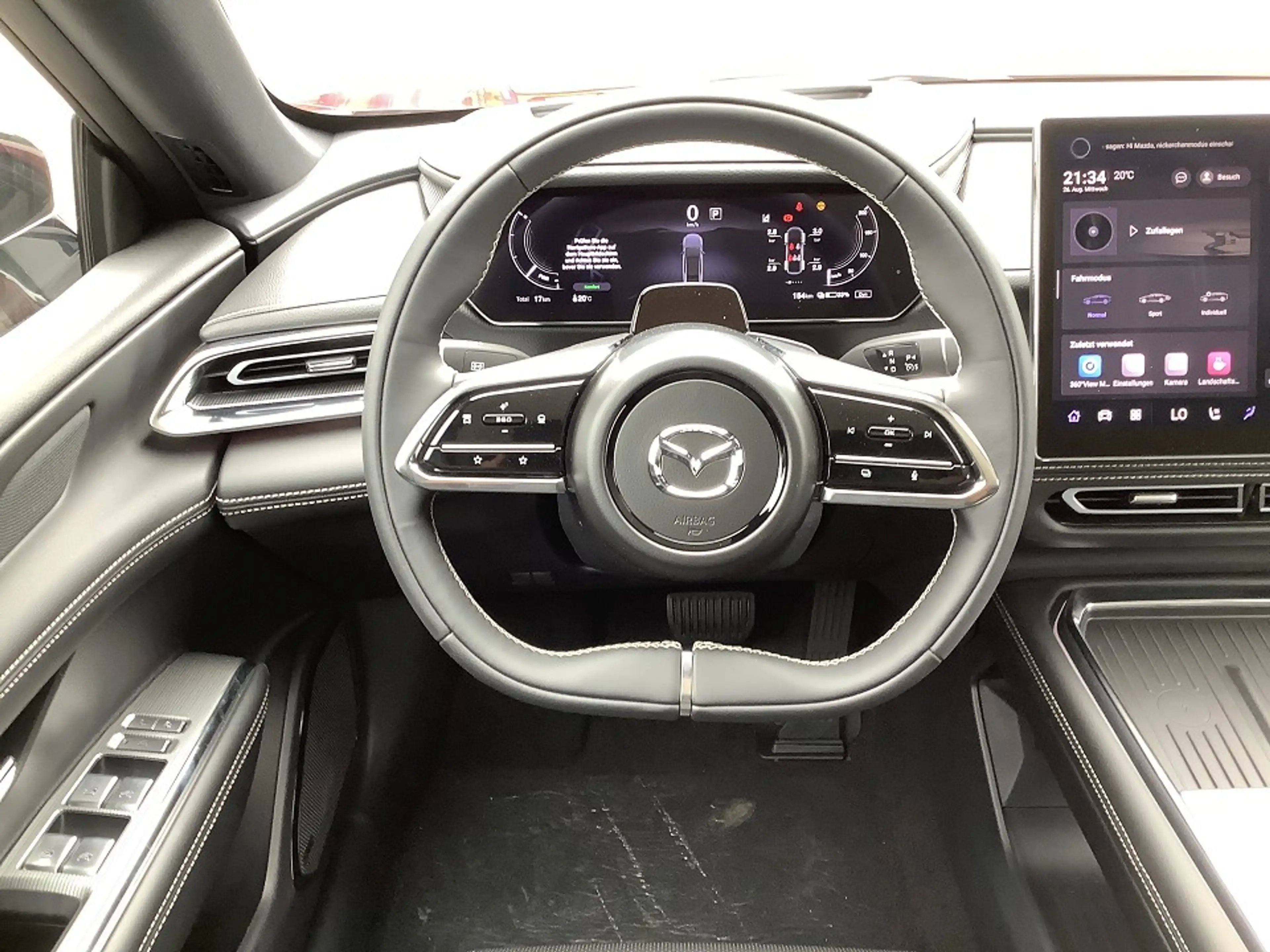 Mazda 6e EV 258ps Takumi Soul Red Crystal -sofort verfügbar — photo 9