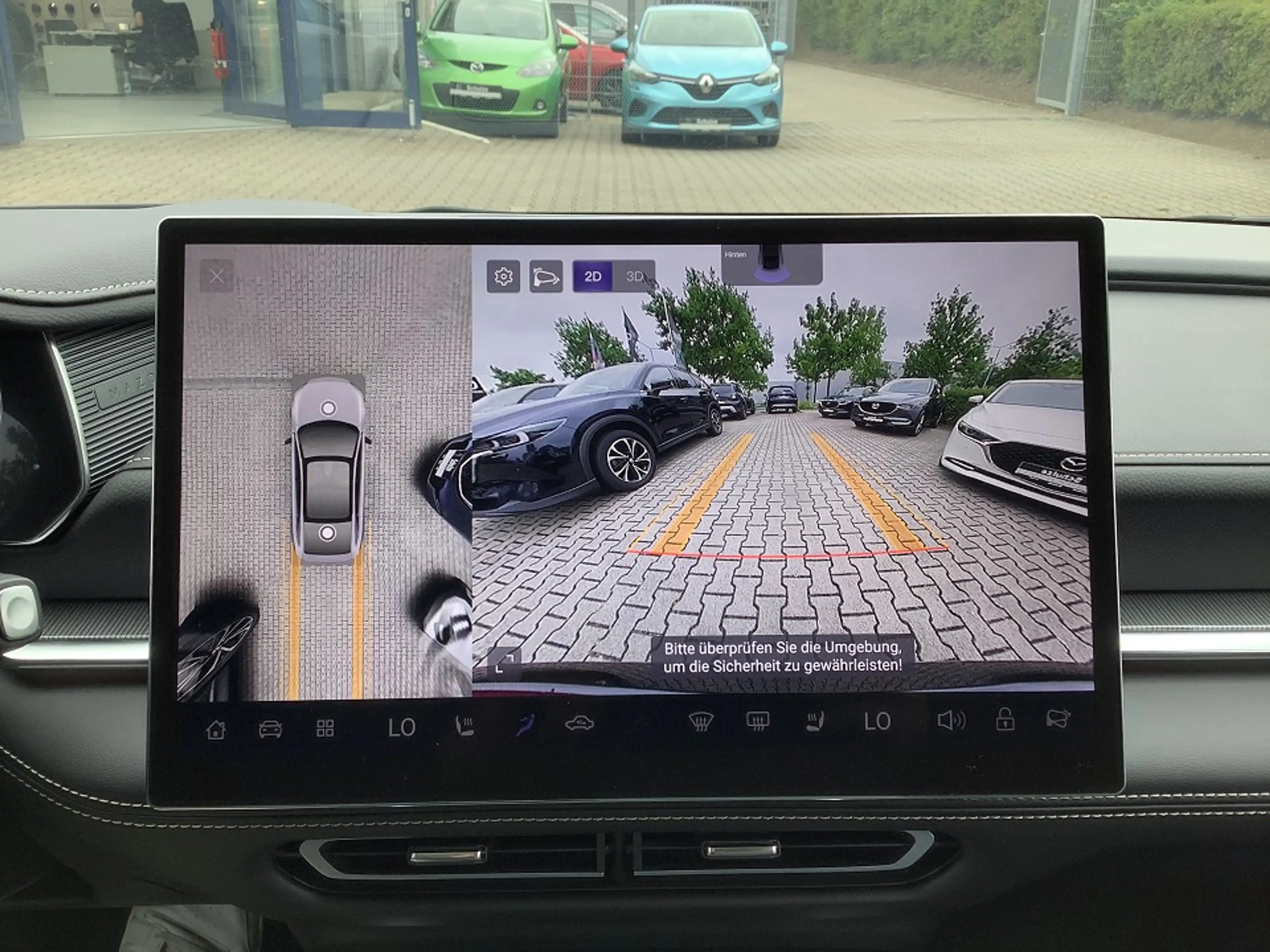 Mazda 6e EV 258ps Takumi Soul Red Crystal -sofort verfügbar — photo 11