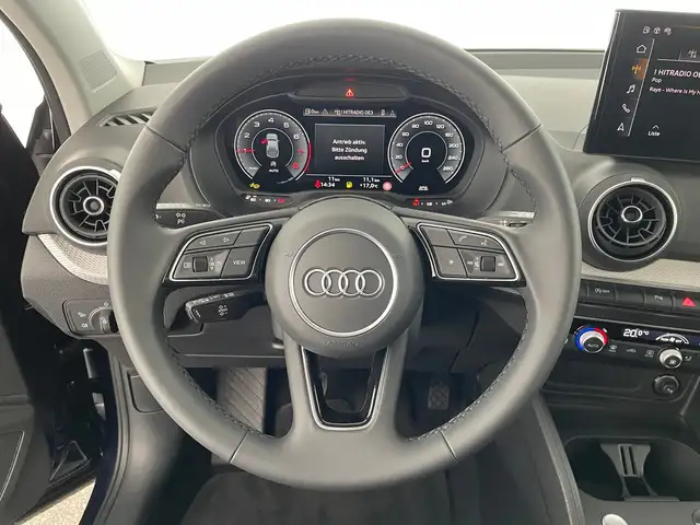 Audi Q2 view 13