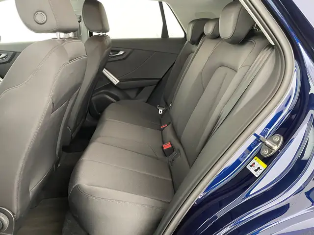 Audi Q2 view 11
