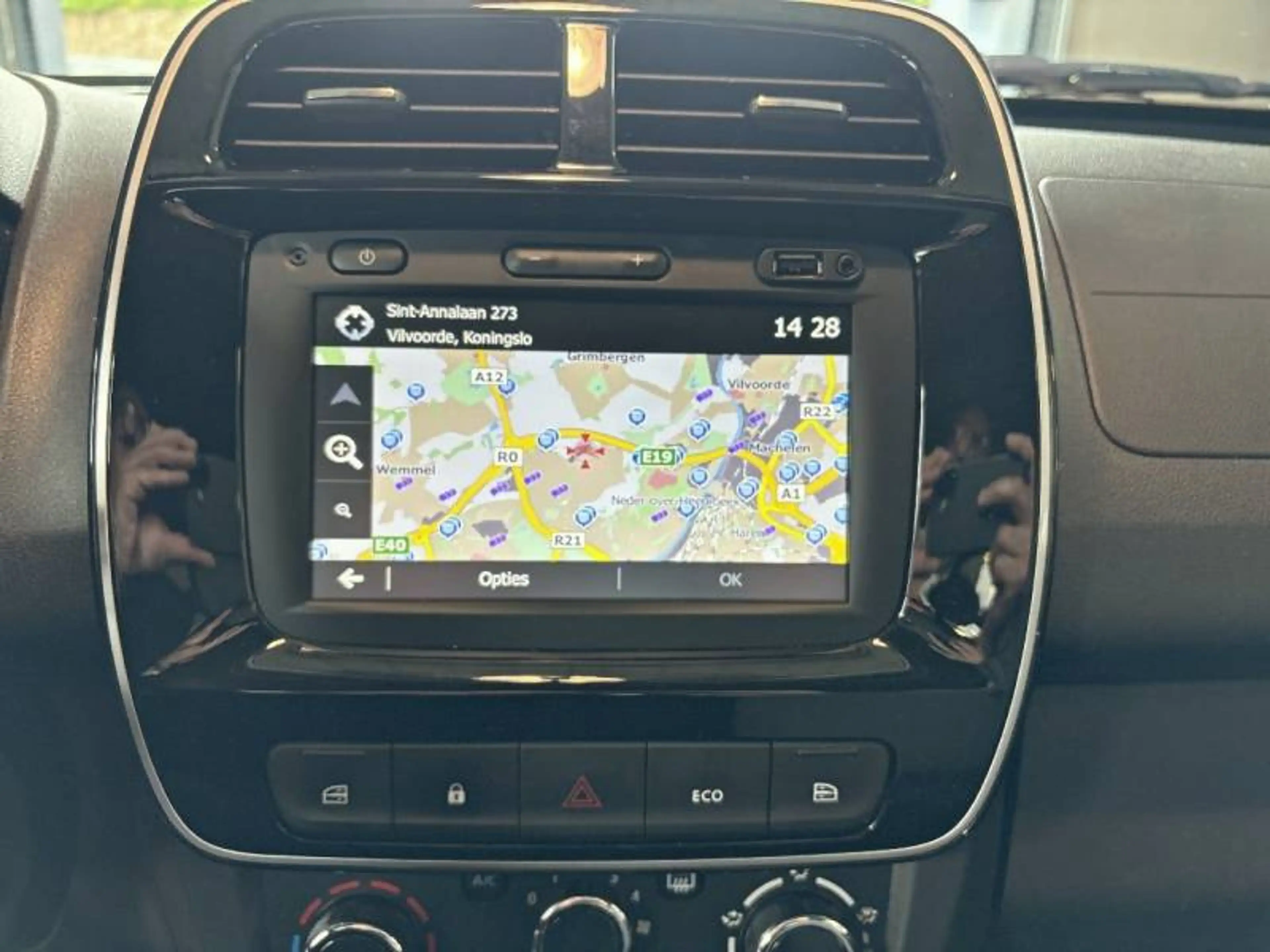 Dacia Spring 1 Electric 45 Essential — photo 15