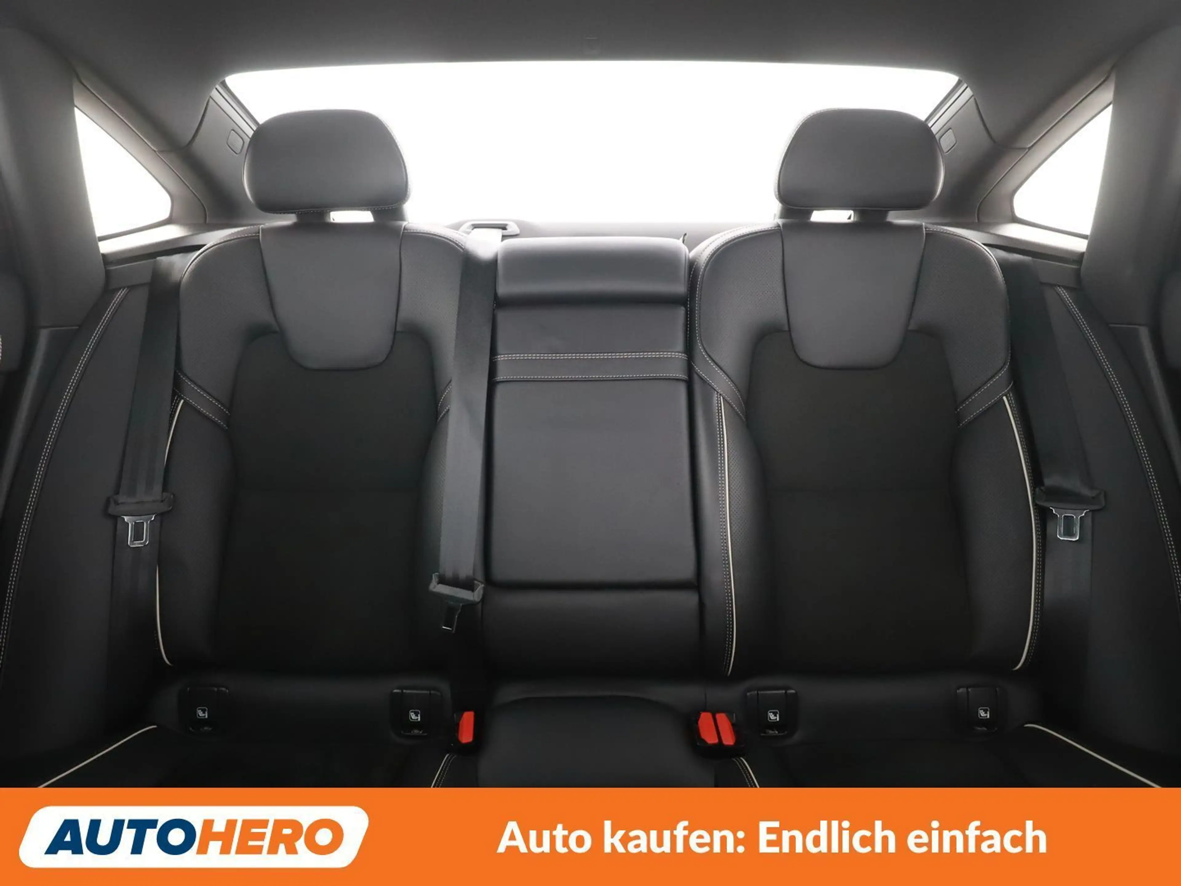 Volvo S90 2.0 T6 R-Design AWD — photo 15