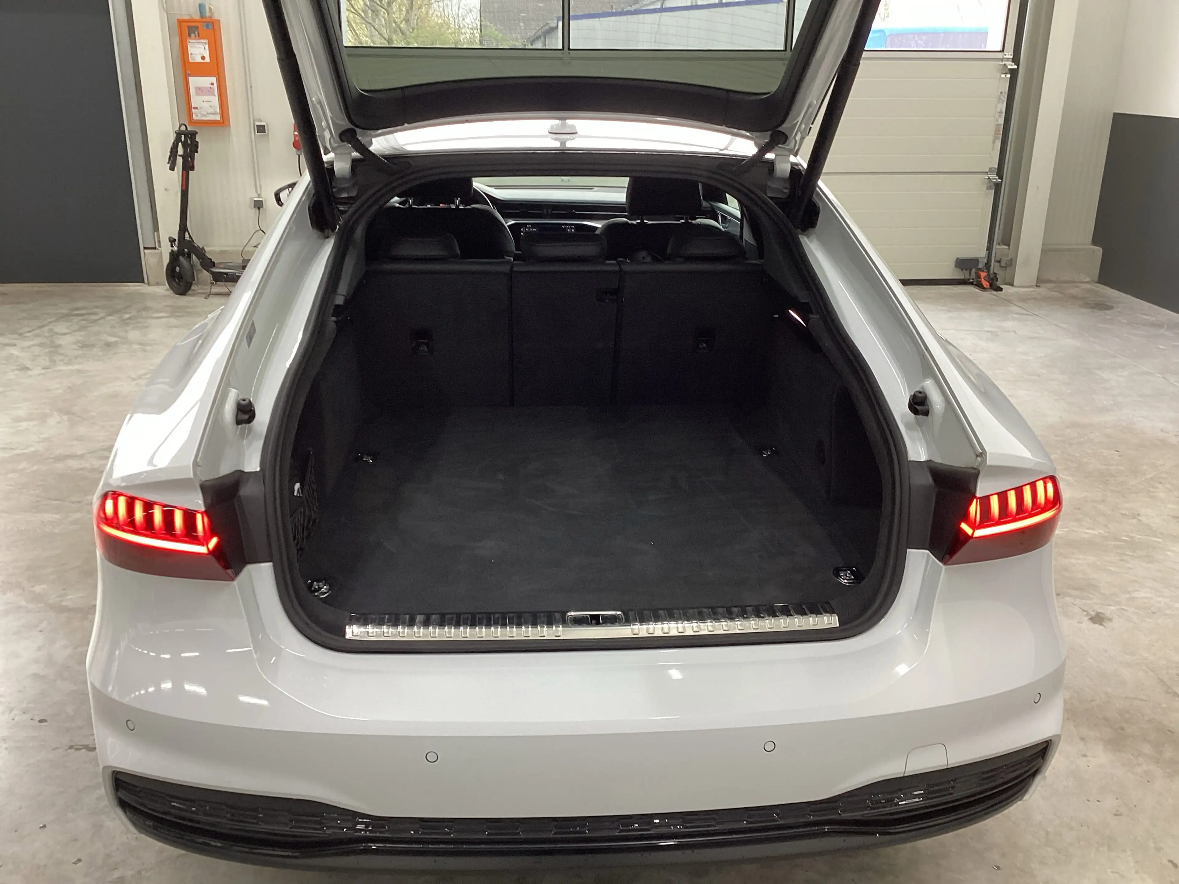 Audi A7 Sportback S line 50 TFSI e AHK Pano B&O HUD — photo 10