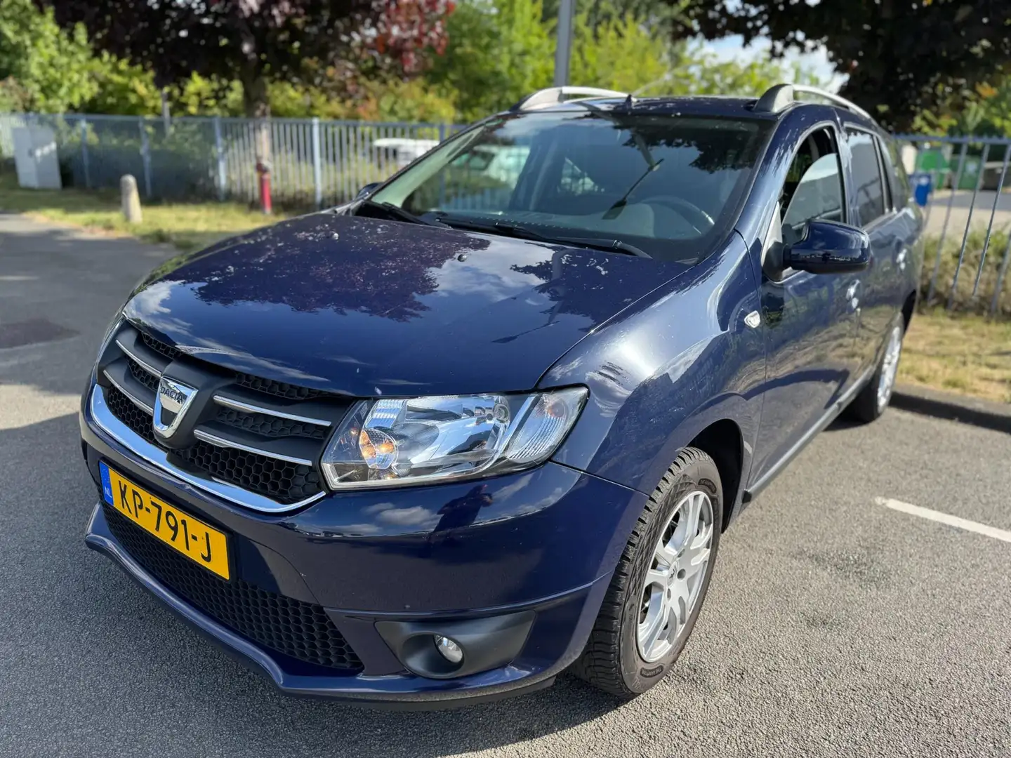Dacia Logan MCV 0.9 TCe Bi-Fuel Ambiance Navigatie PDC Cruise Синій - 2