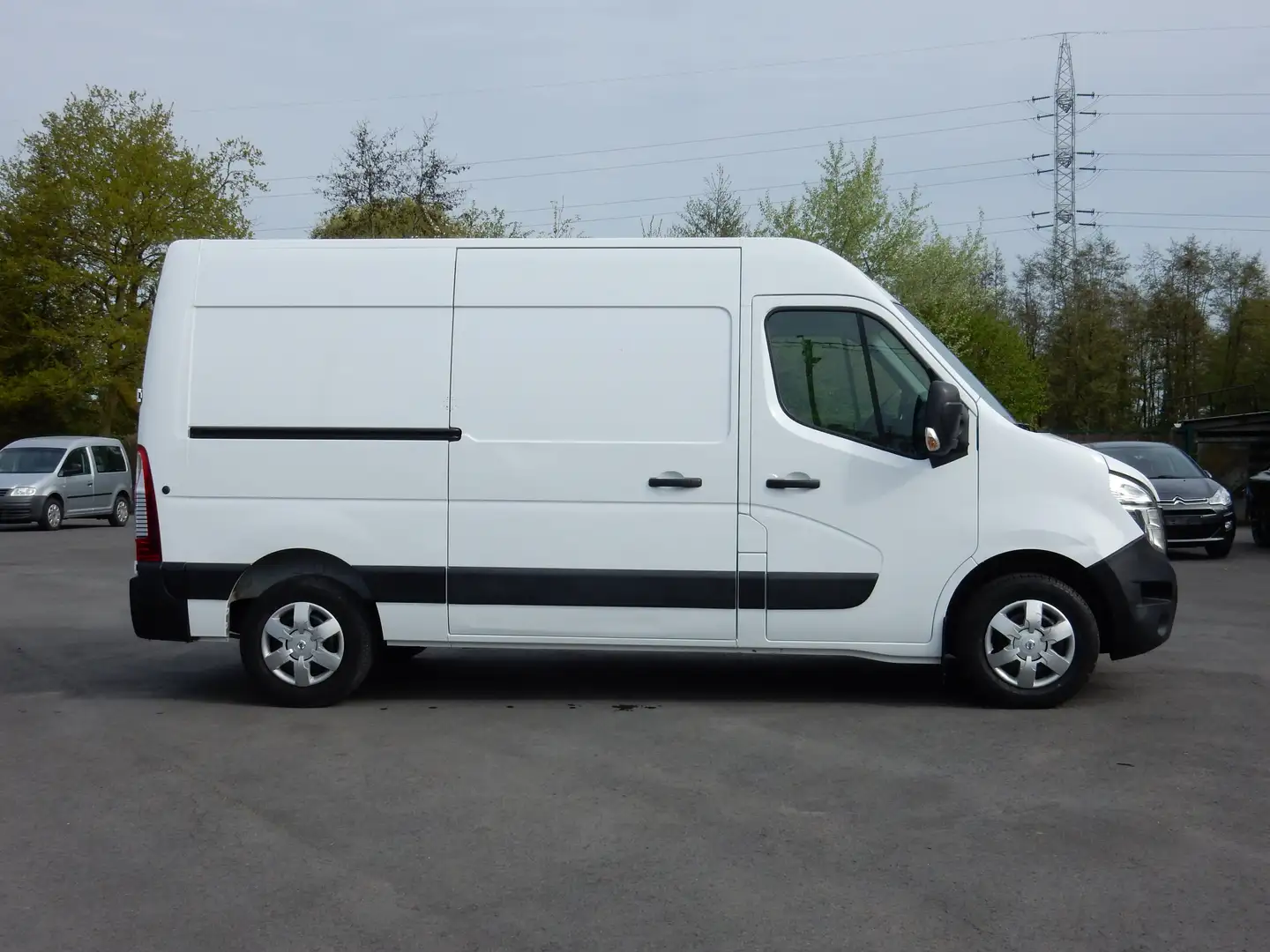 Nissan Interstar 2.3dci L2H2 2022 39000km Navi (18500Netto+Btw) Fehér - 2