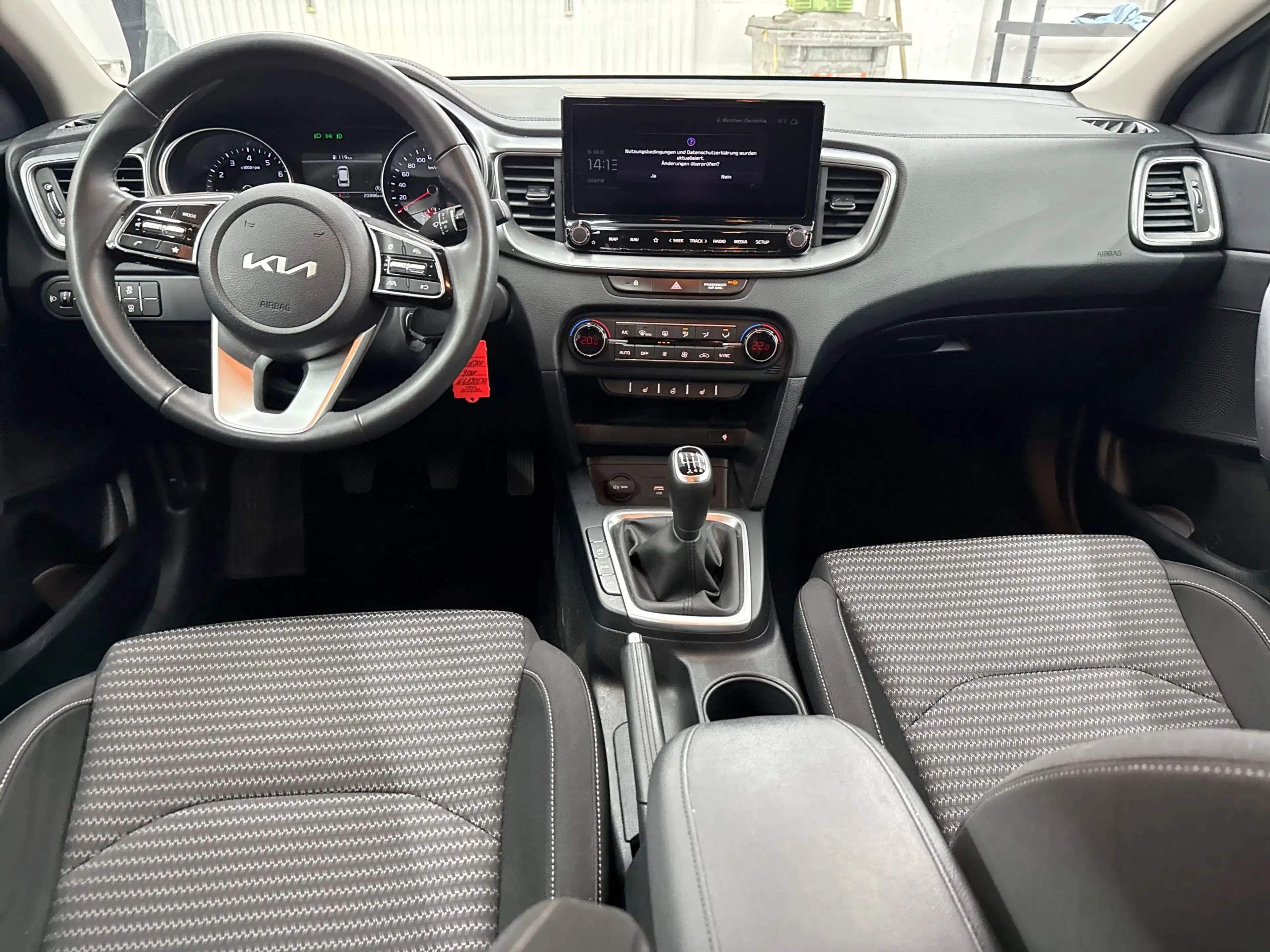 Kia Ceed SW / cee'd SW 1.5 T-GDI Spirit LED**NAVI**SHZ — photo 11