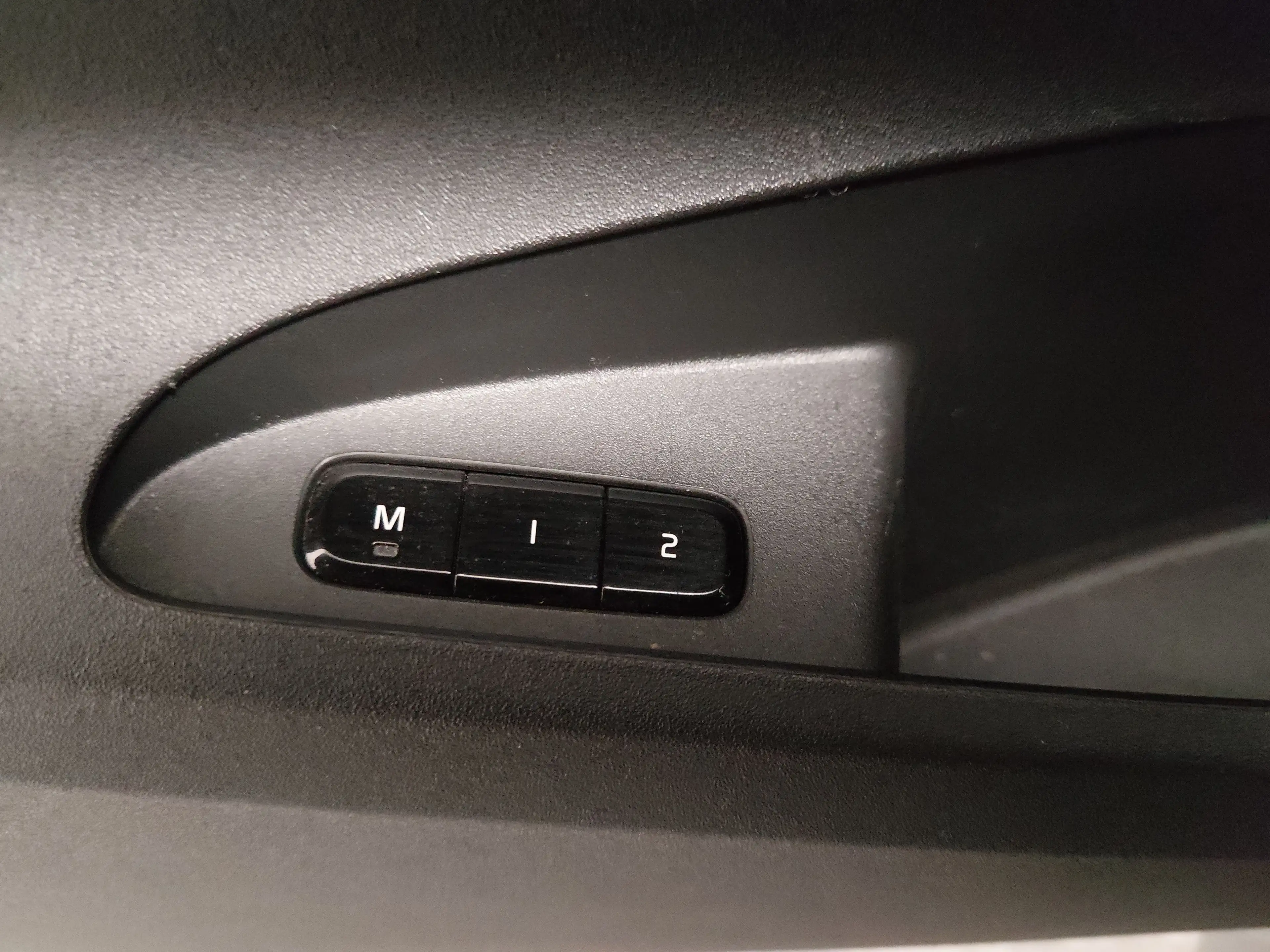 Polestar 2 2 KLIMAAUT LED RADIO MFL PANO SHZ VC PDC DAB Navi H/K RFK — photo 15