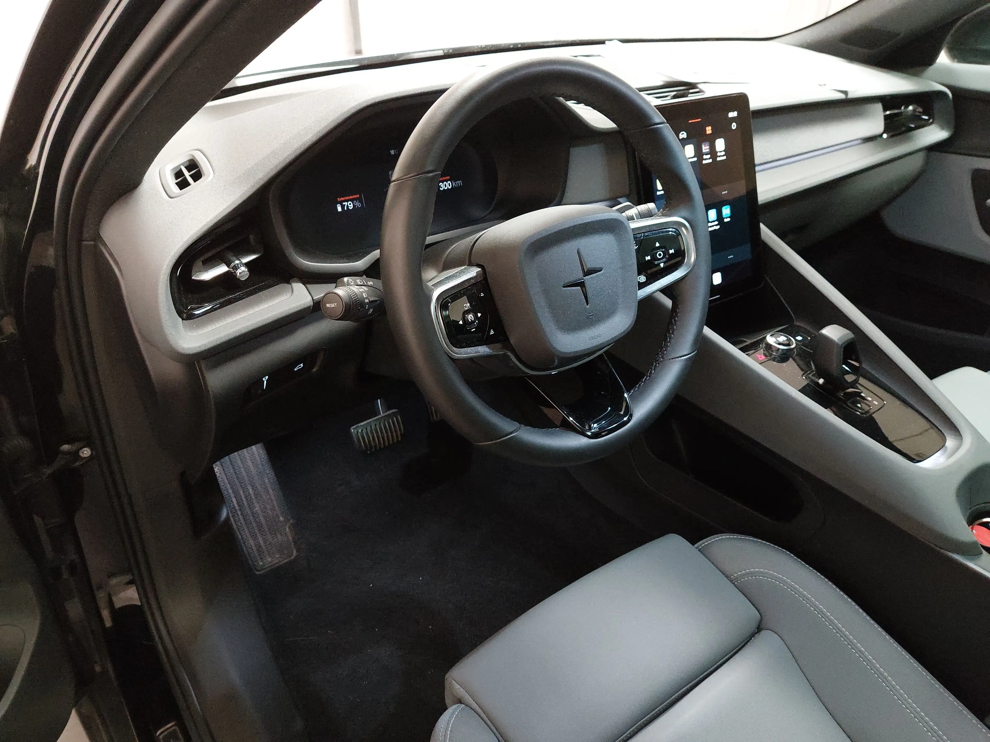 Polestar 2 2 KLIMAAUT LED RADIO MFL PANO SHZ VC PDC DAB Navi H/K RFK — photo 6