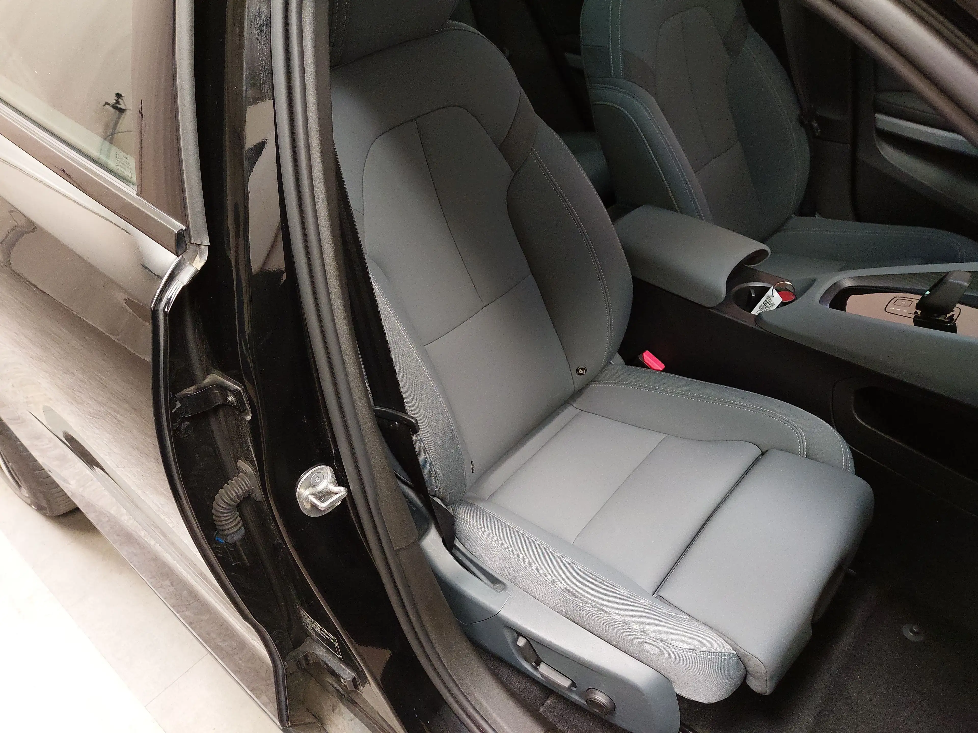 Polestar 2 2 KLIMAAUT LED RADIO MFL PANO SHZ VC PDC DAB Navi H/K RFK — photo 10