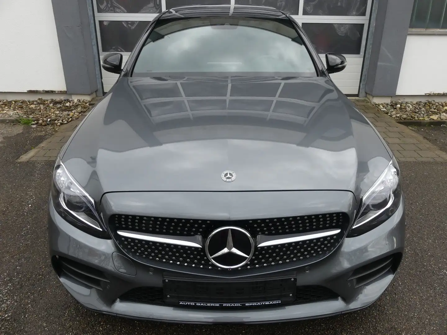 Mercedes-Benz C 220 d Lim. 4M AMG Line /Virtual/Burmester/Pano Grau - 2