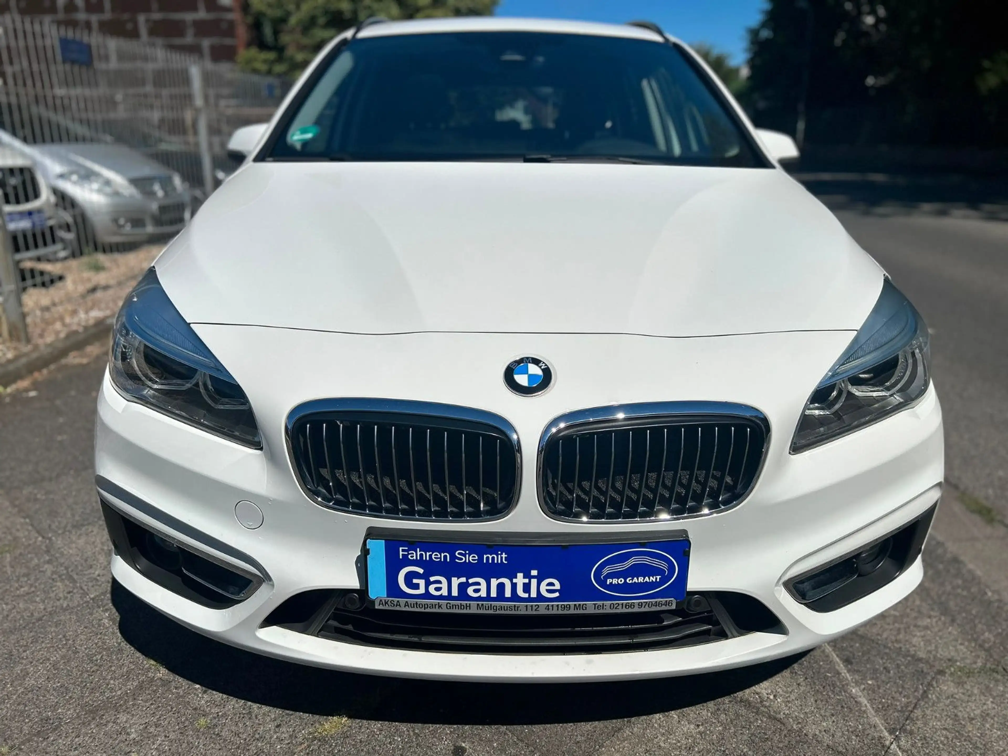 BMW 220 2 Gran Tourer 220 d xDrive Luxury Line — photo 7
