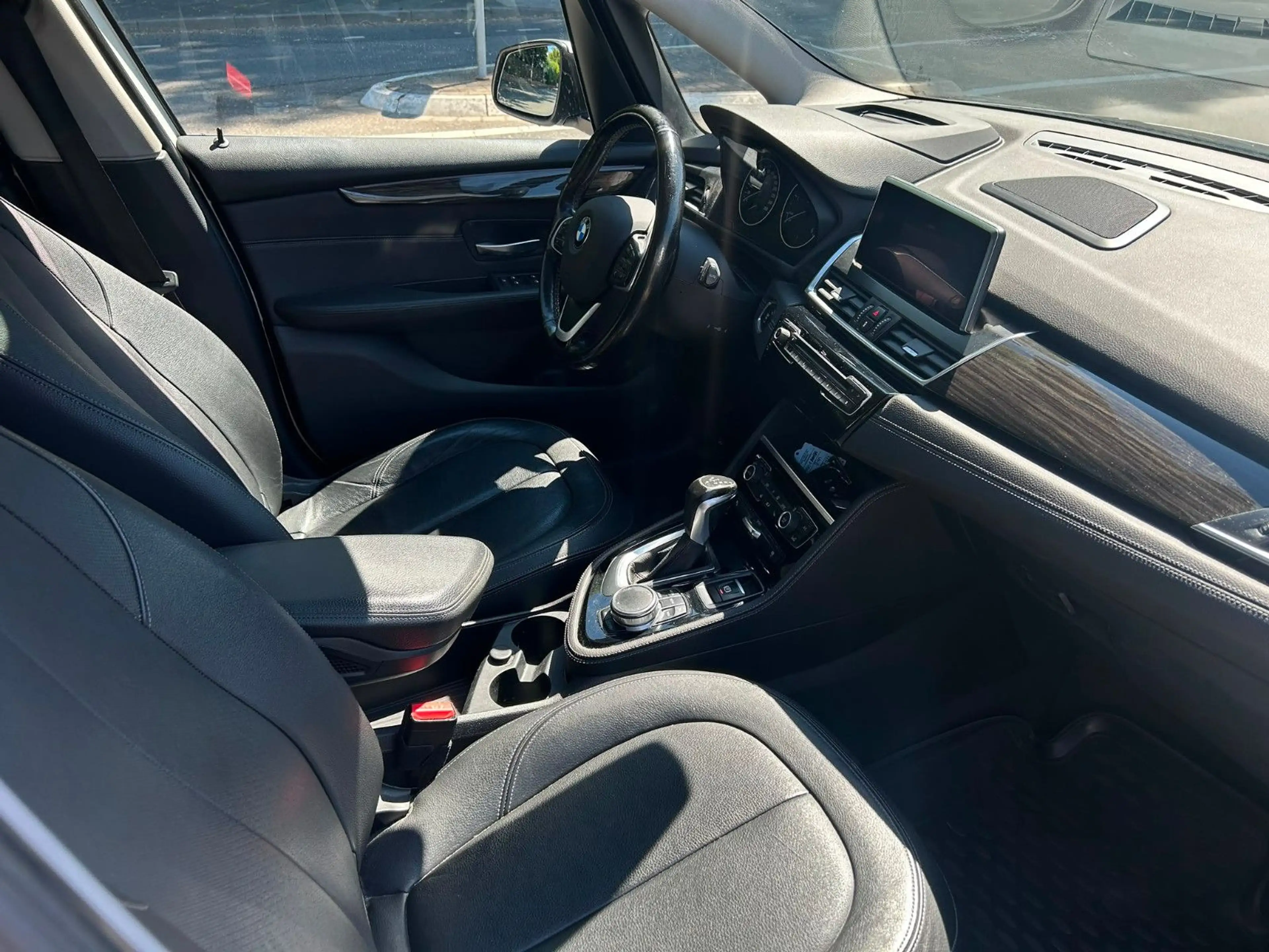 BMW 220 2 Gran Tourer 220 d xDrive Luxury Line — photo 10