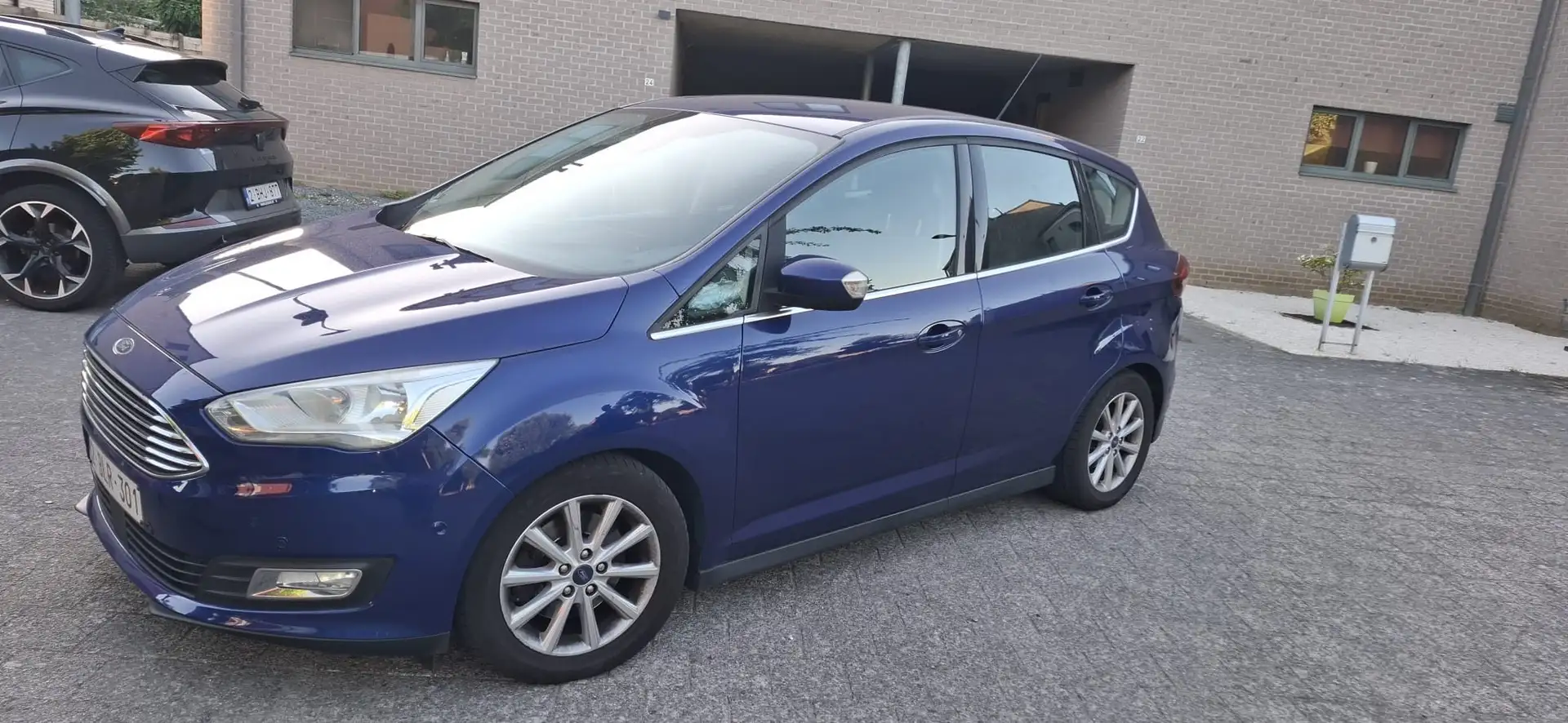 Ford C-Max 2.0 TDCi Start-Stop-System Aut. Titanium - 2