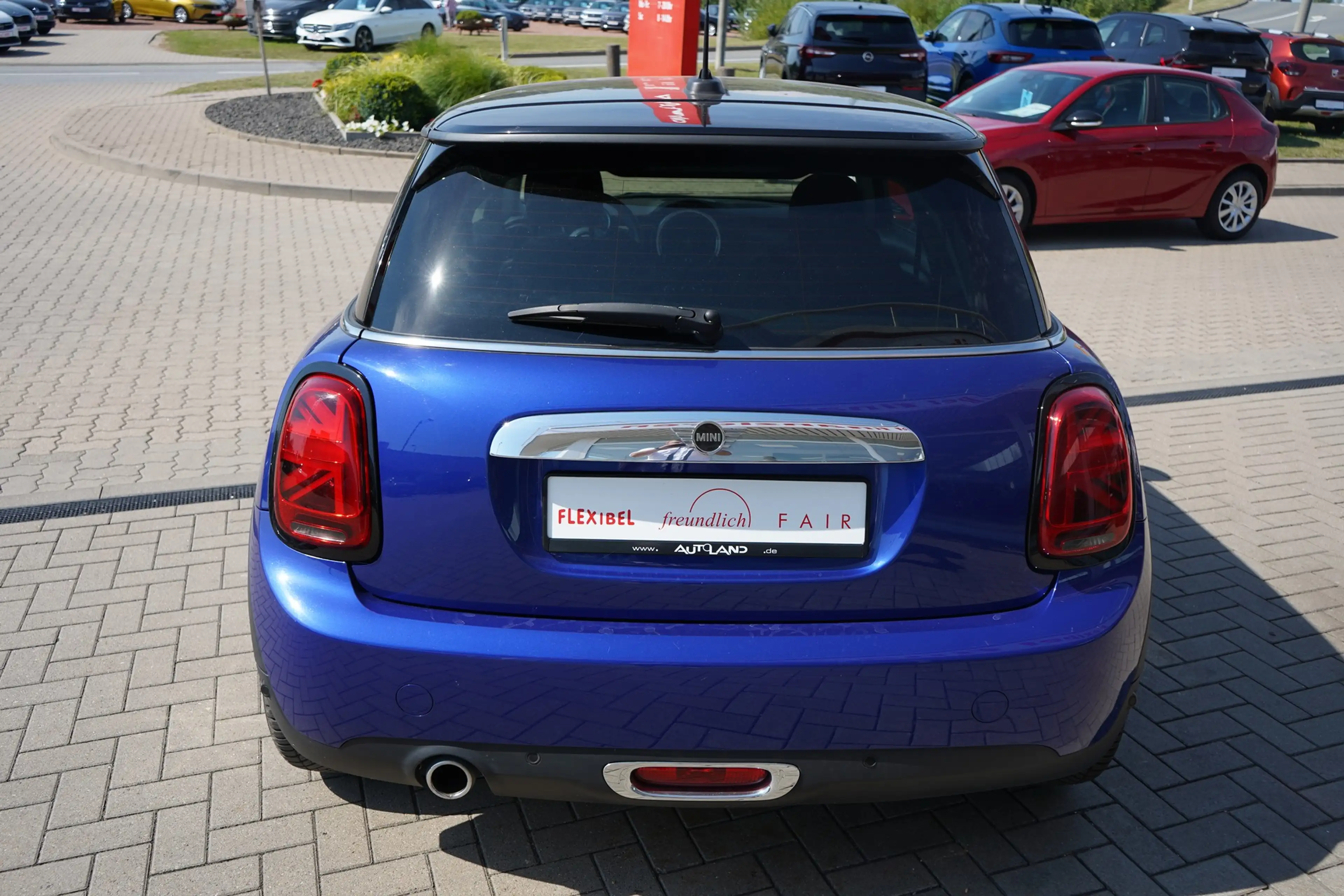 MINI Cooper D Mini 1.5 Seven Tempomat LED PDC — photo 5