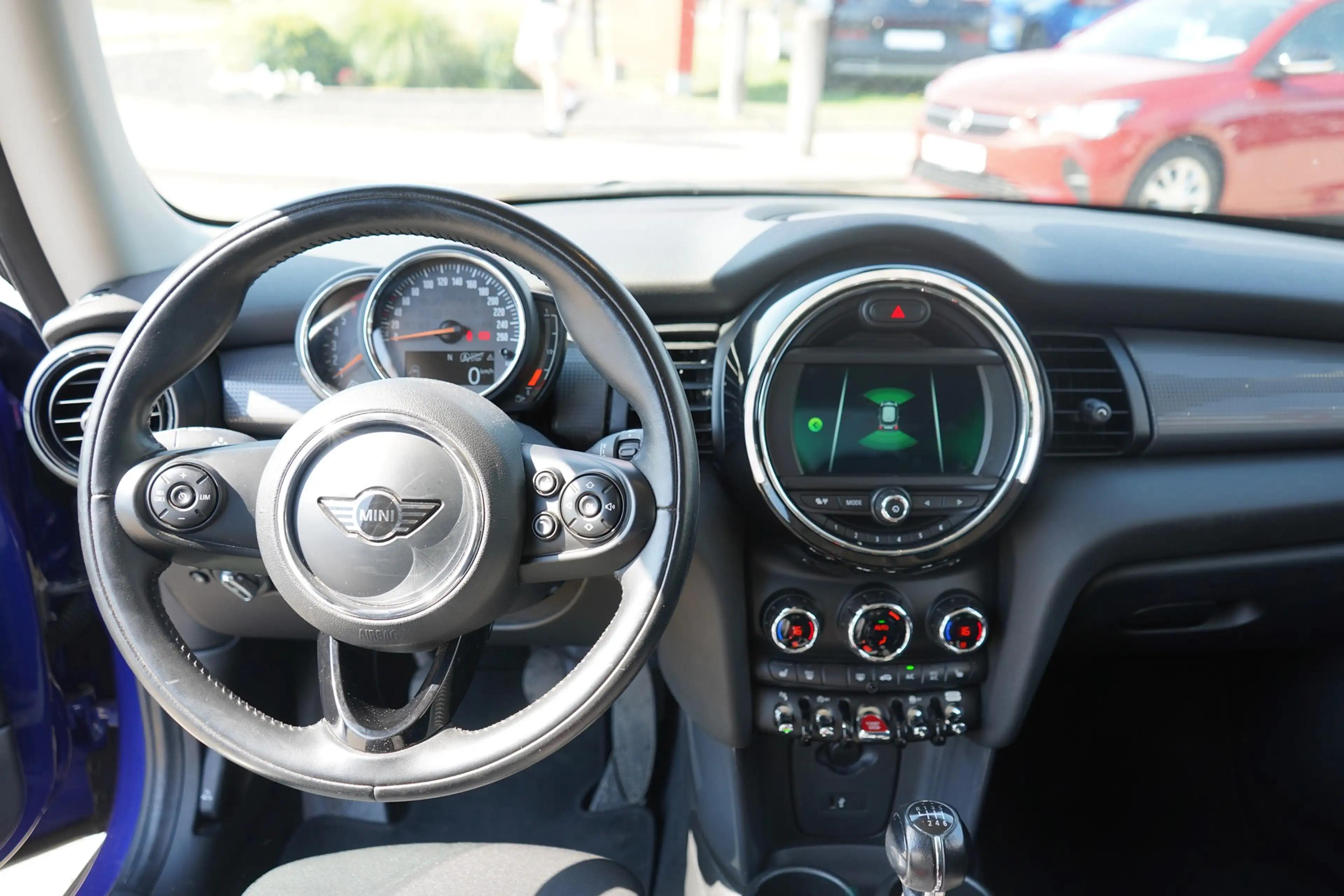 MINI Cooper D Mini 1.5 Seven Tempomat LED PDC — photo 13
