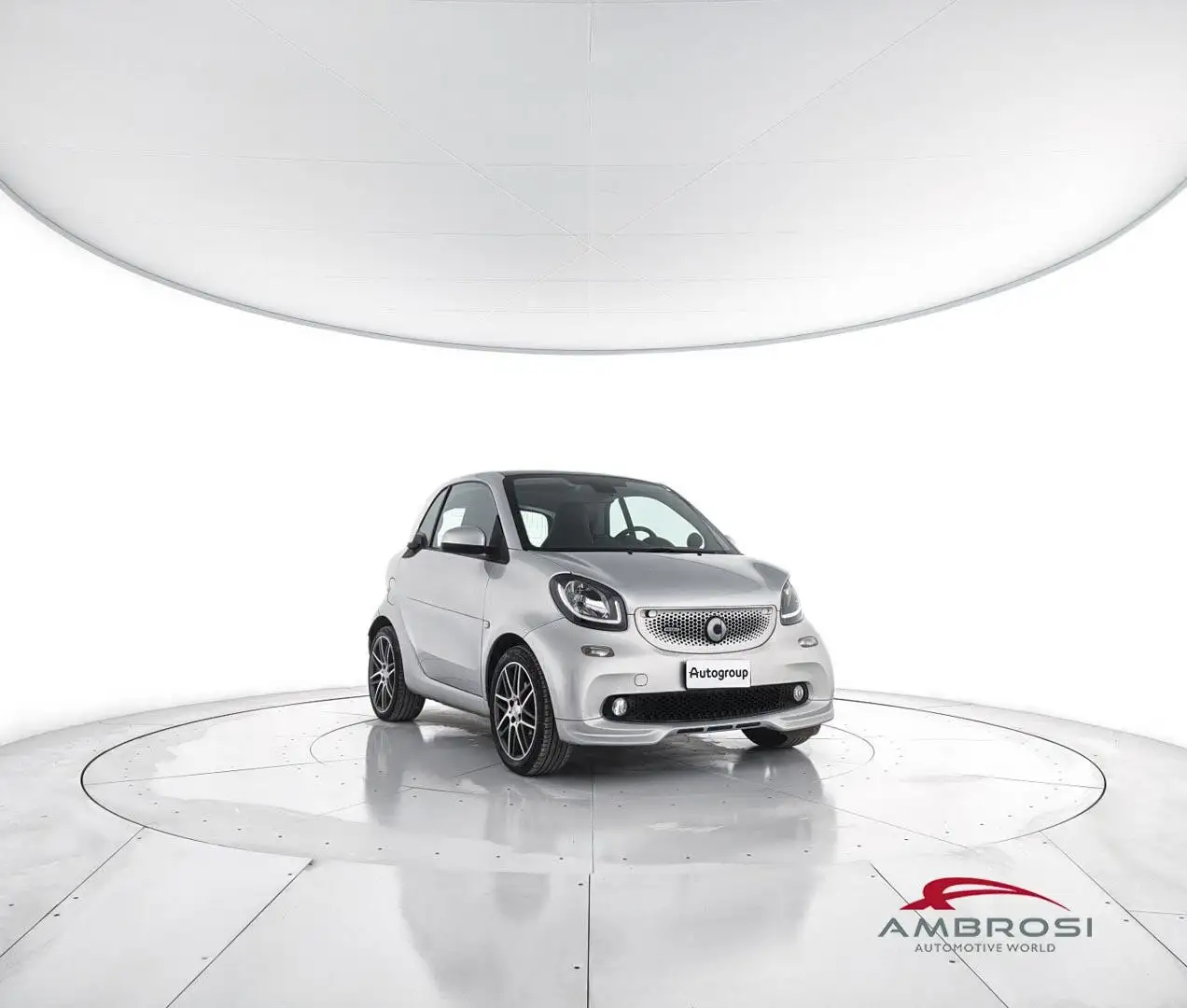 smart forTwo BRABUS 0.9 Turbo twinamic Xclusive Gris - 2