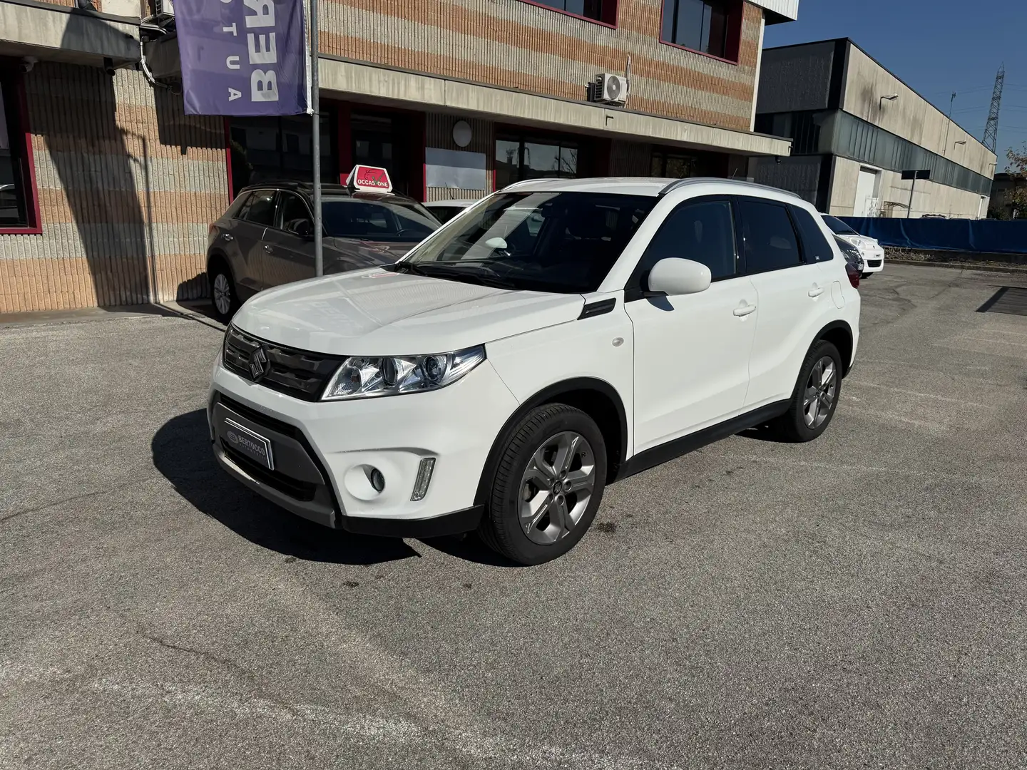 Suzuki Vitara 1.6 vvt V-Cool Gpl s&s 2wd Blanc - 1