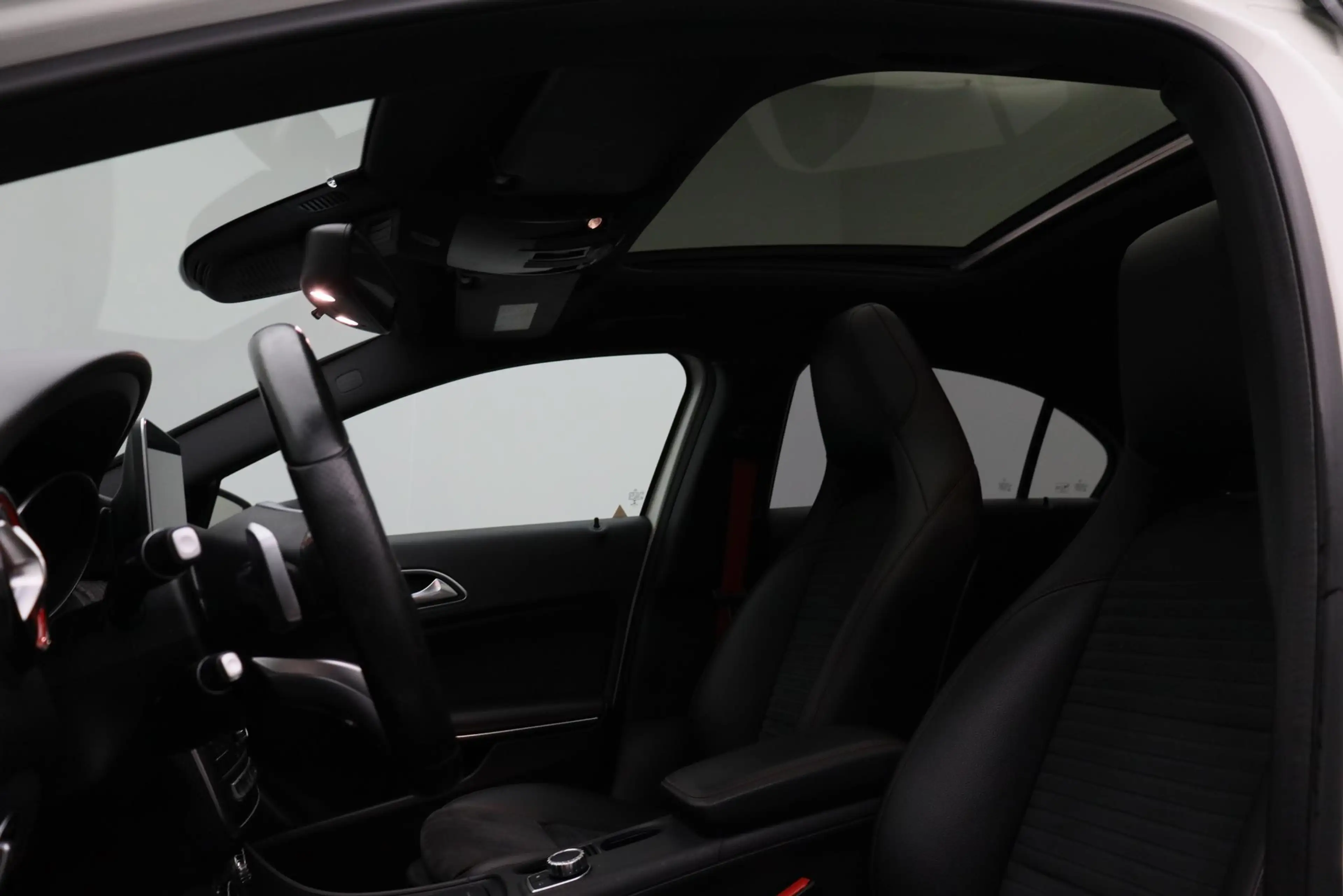Mercedes-Benz A 250 Sport Prestige 2016 | Navigatie | Achteruitrij Cam — photo 31